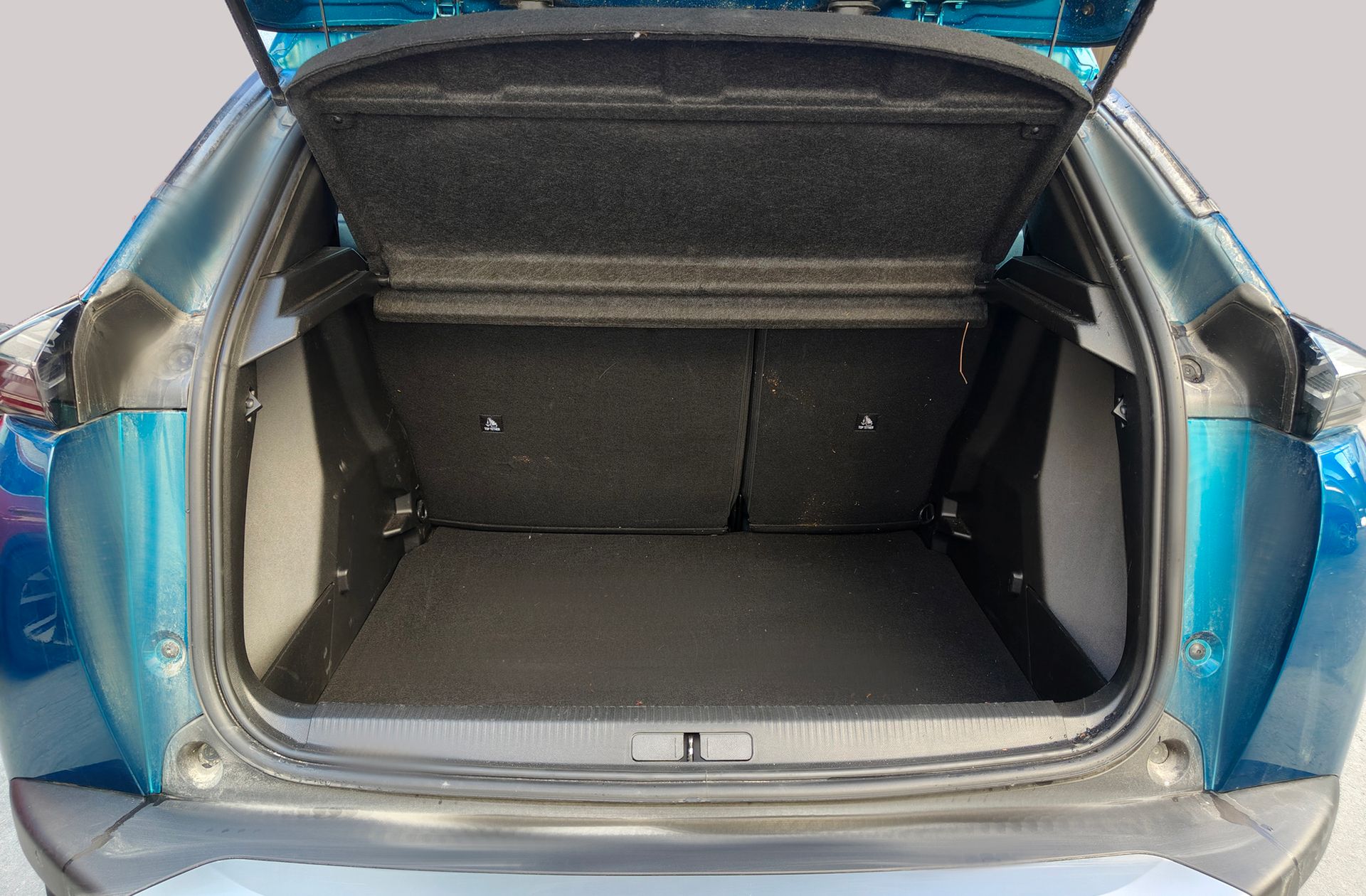 Peugeot 2008 Allure Hybrid eDCS6 - foto 13
