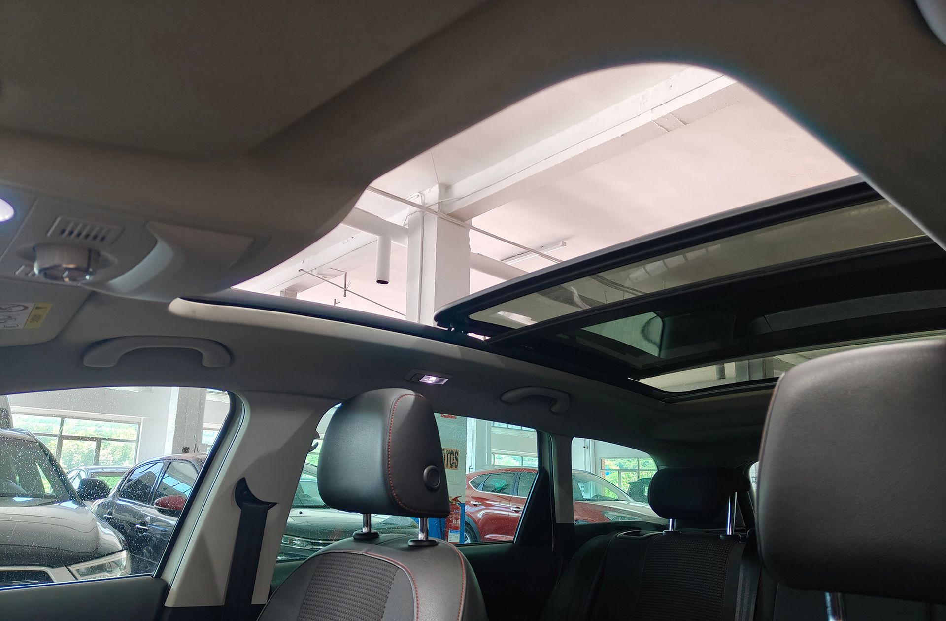 SEAT León ST 2.0 EcoTSI FR Edition DSG - foto 7
