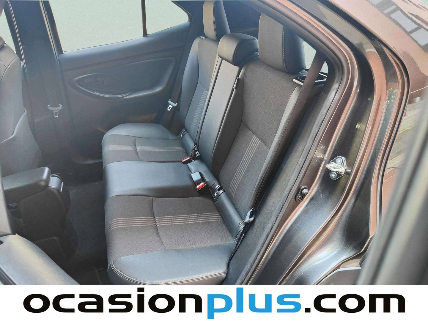 Foto asientos traseros Toyota Yaris Cross Toyota Yaris Cross 120H Adventure (116 CV)