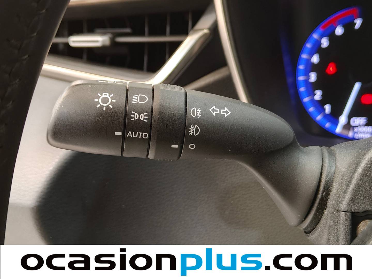 Extras del Toyota Corolla Toyota Corolla 125H Active Tech E-CVT (122 CV)