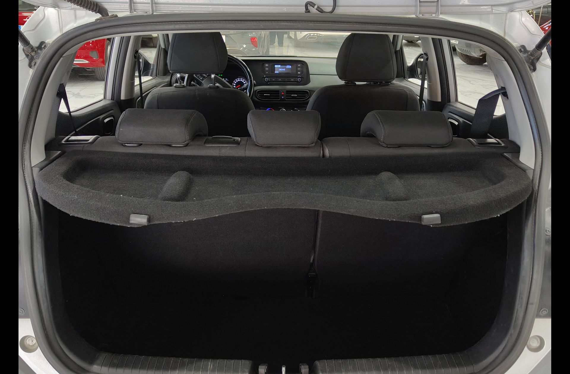 Hyundai i10 1.0 Essence - foto 14