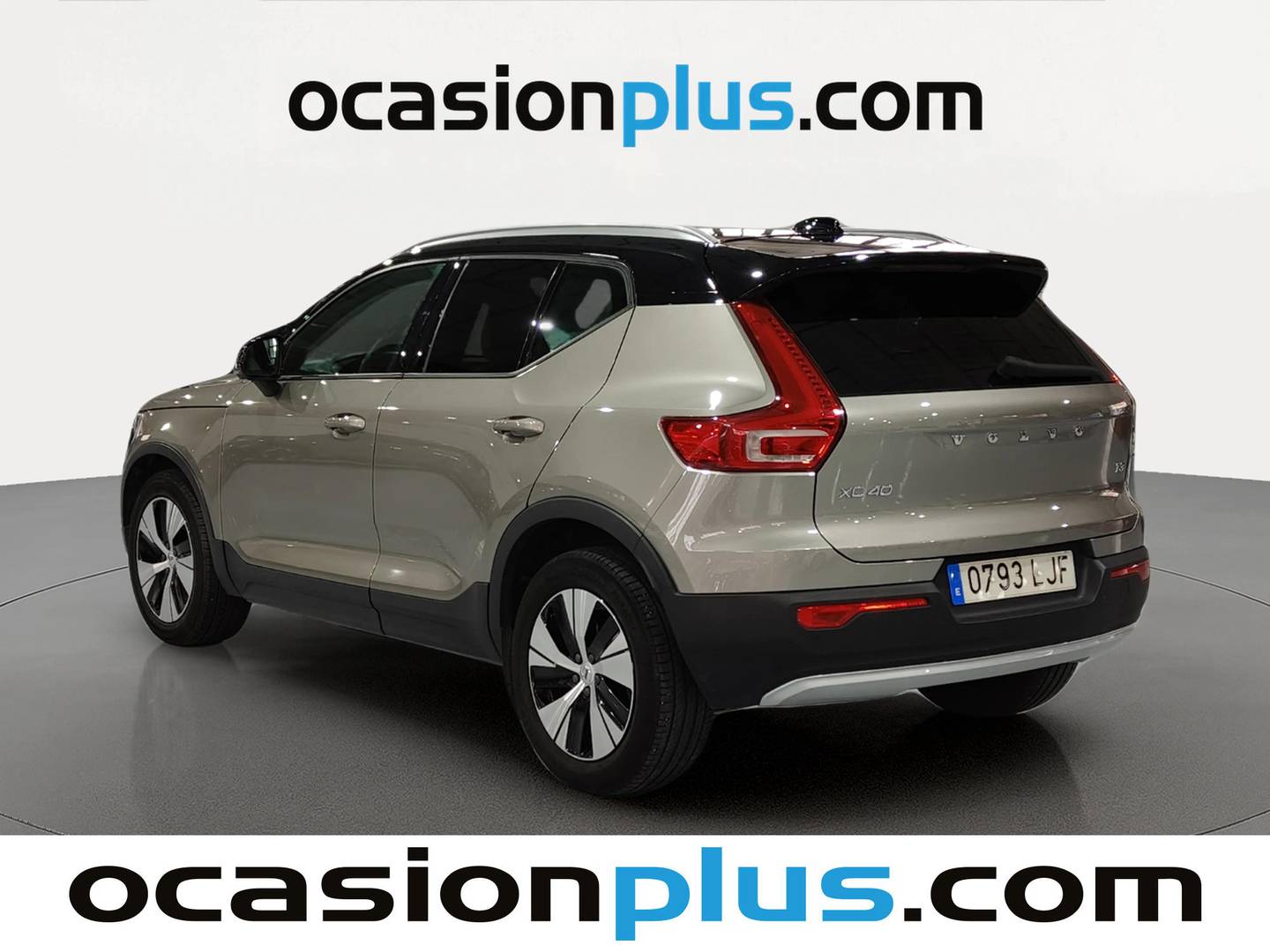 Foto trasera Volvo XC40 Volvo XC40 T3 Business Plus (163 CV) izquierda