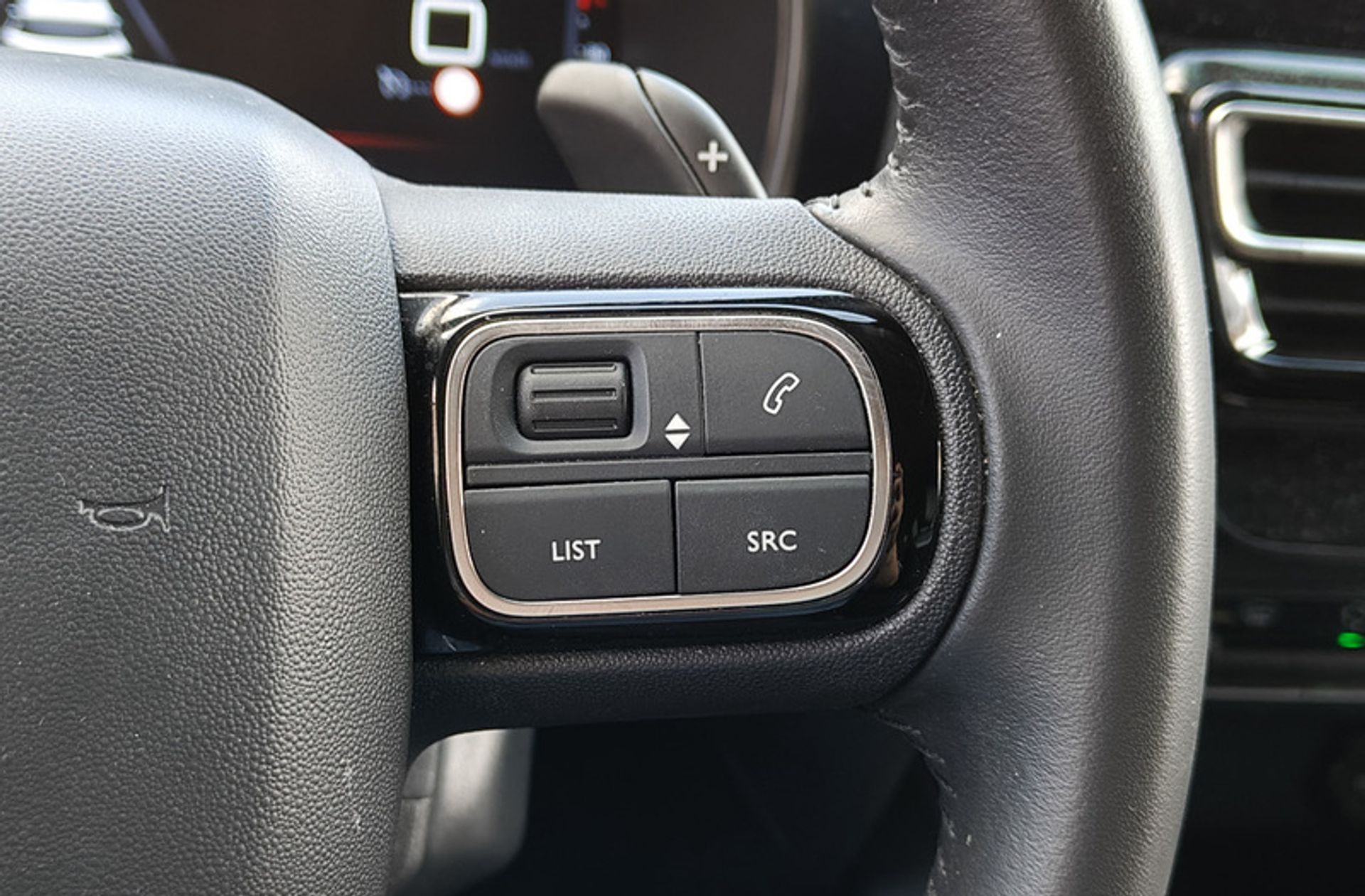 Citroën C5 Aircross BlueHDi 130 C Series EAT8 - foto 27
