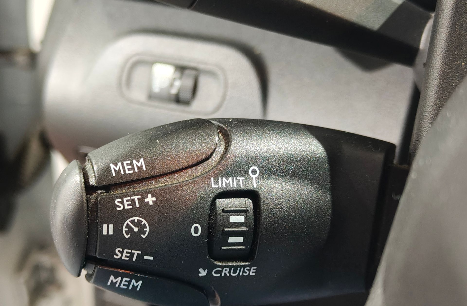 Citroën Berlingo PureTech 110 Talla M Shine - foto 25