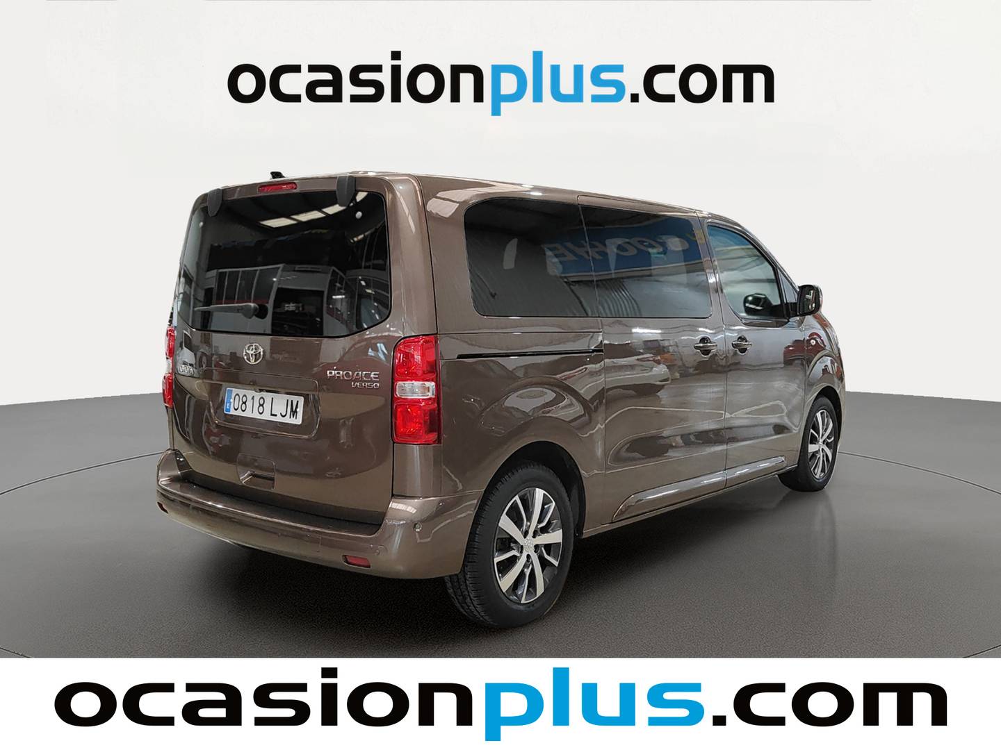 Foto trasera Toyota Proace Verso Toyota Proace Verso Combi 2.0D Family Advance Pack Auto (177 CV) 8 PLAZAS izquierda