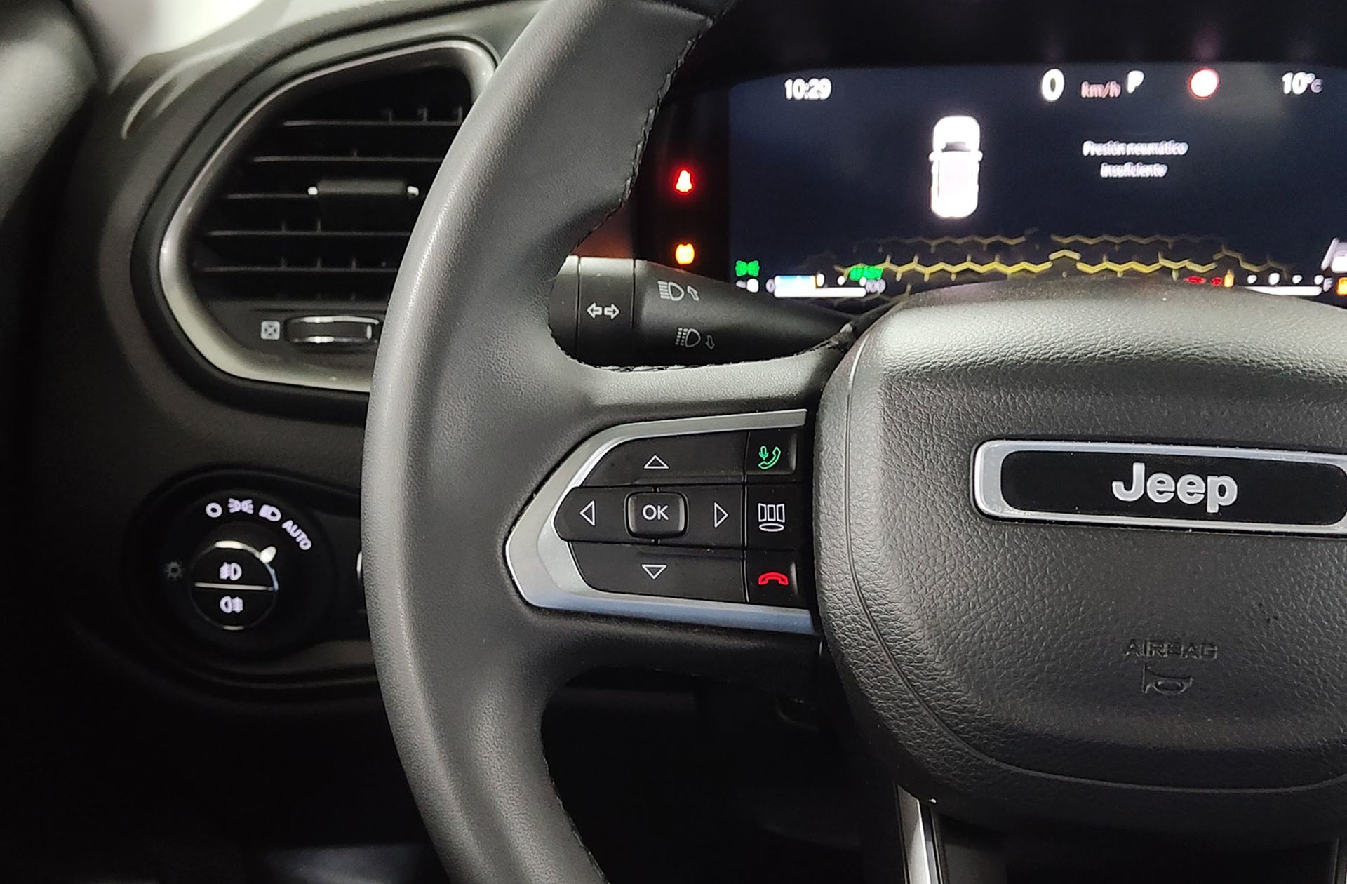 Jeep Renegade eHybrid 1.5 Altitude DCT - foto 24
