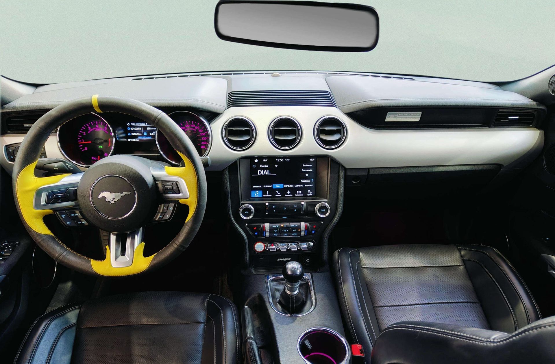 Ford Mustang 2.3 EcoBoost Mustang (Fastback) - foto 6