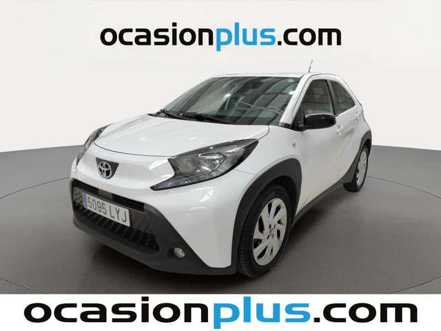 Toyota Aygo X Cross 1.0 VVT-I Play (72 CV) de segunda mano