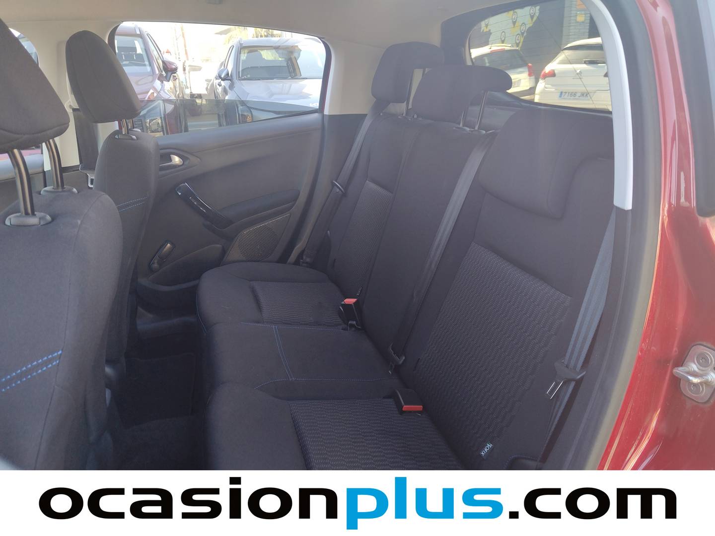 Foto asientos traseros Peugeot 208 Peugeot 208 PureTech 82 Style (82 CV)