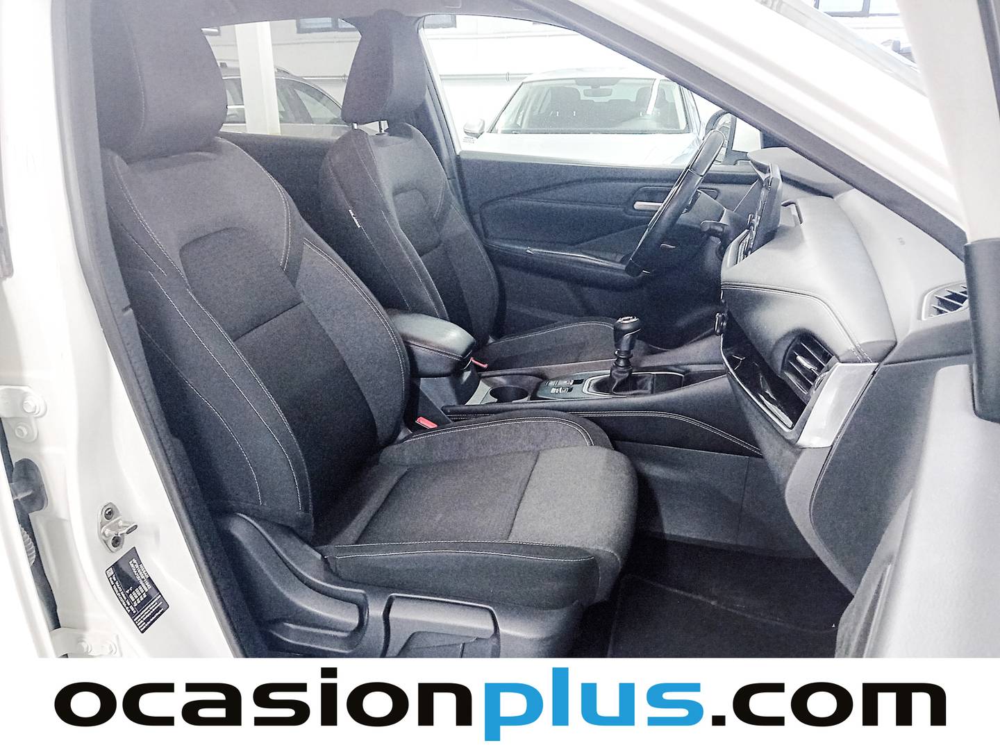Nissan QASHQAI Nissan Qashqai DIG-T 140 mHEV N-Connecta 4x2 (140 CV) manual