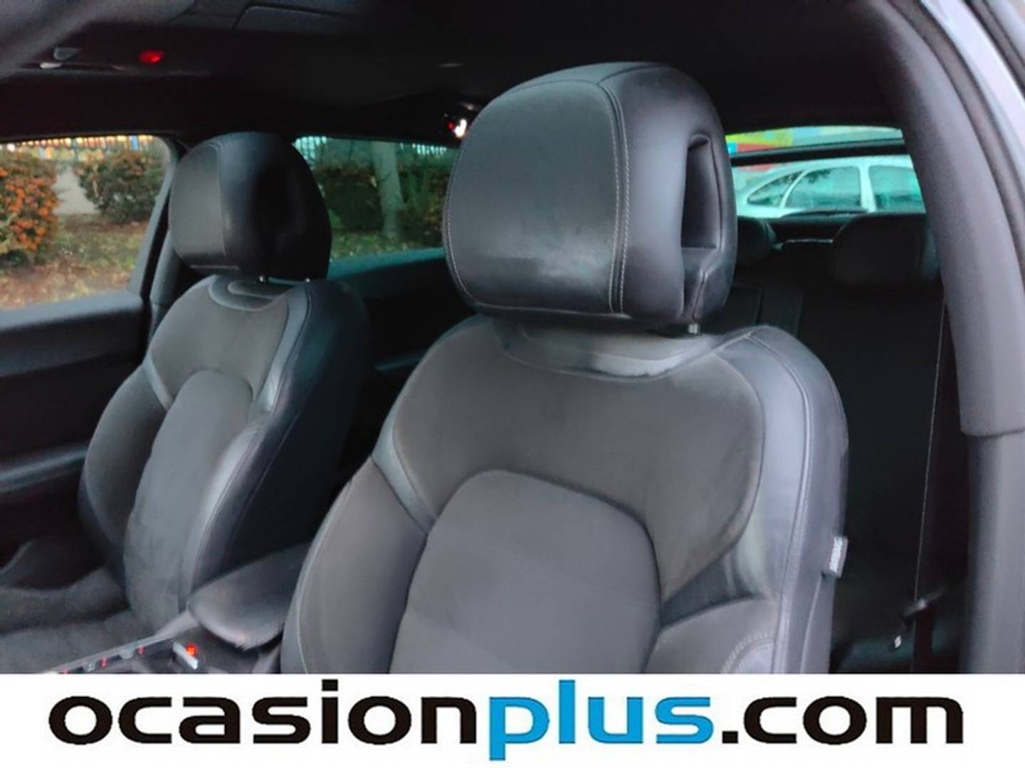 Foto DS DS 5 DS DS5 BlueHdi 120 EAT6 Style (120 CV)