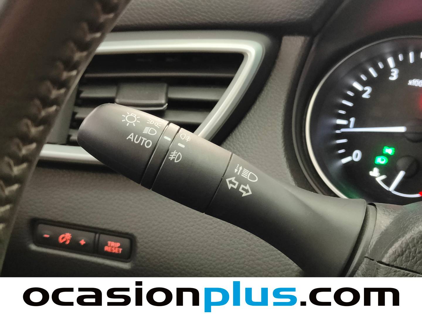 Nissan QASHQAI Nissan Qashqai DIG-T 140 N-Connecta (140 CV) seminuevo
