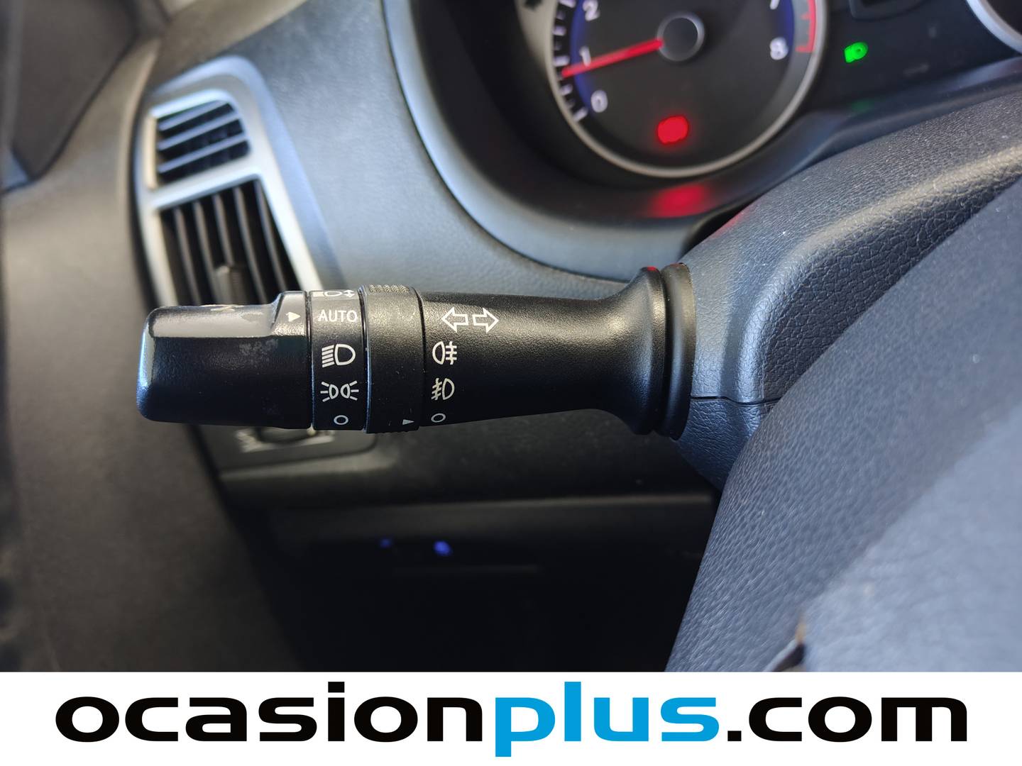 Equipamiento del Hyundai i20 Hyundai i20 1.2 MPI Go!  (85 CV)