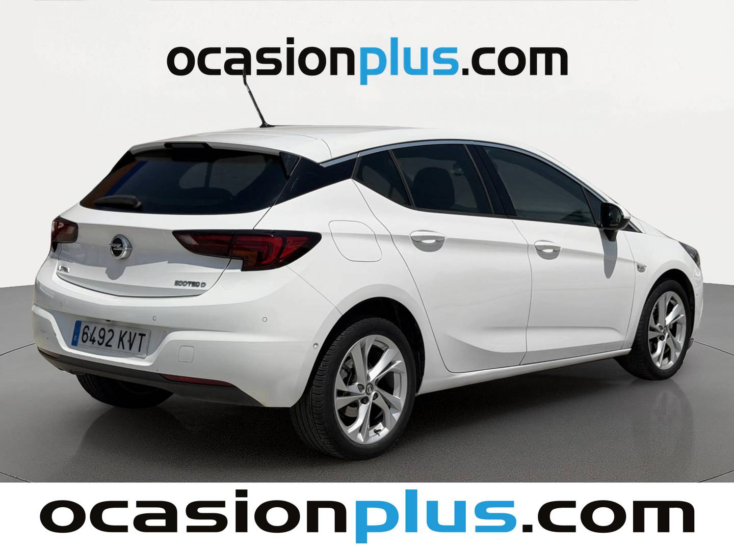Foto trasera Opel Astra Opel Astra 1.6 CDTI Dynamic (110 CV) derecha