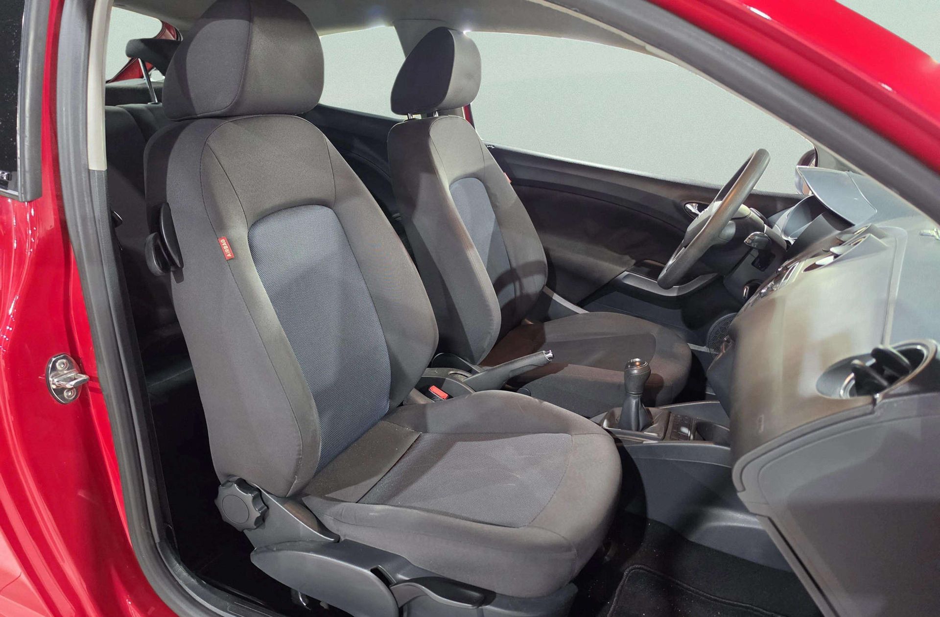 SEAT Ibiza SC 1.2 12v Reference - foto 13