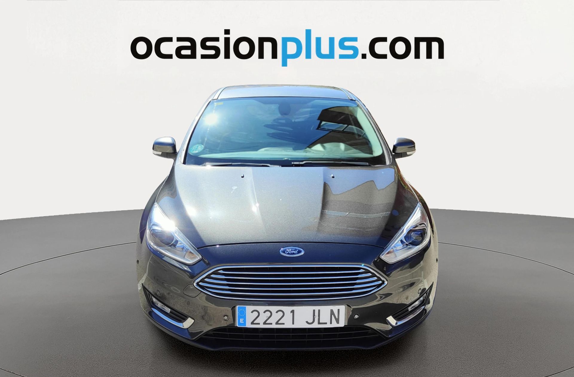 Ford Focus 1.0 EcoBoost Titanium - foto 12