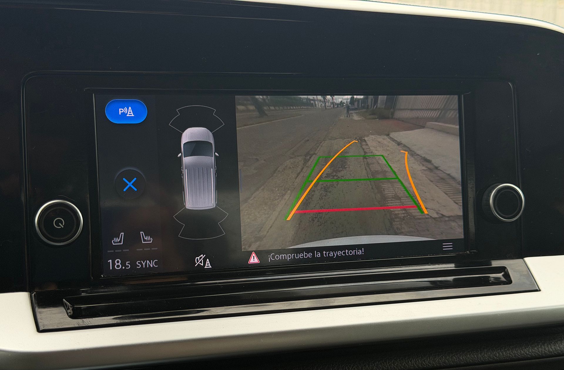 Ford Tourneo Connect 2.0 EcoBlue Titanium - foto 8