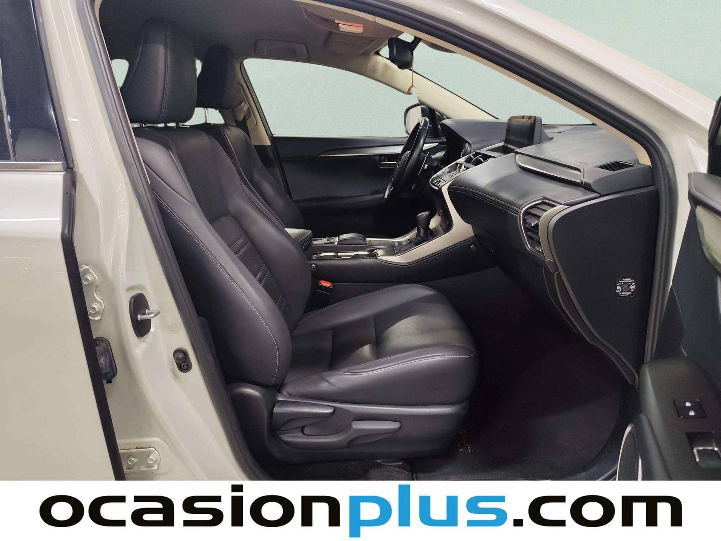 Lexus NX Lexus NX 300h Premium 2WD (197 CV) 2021
