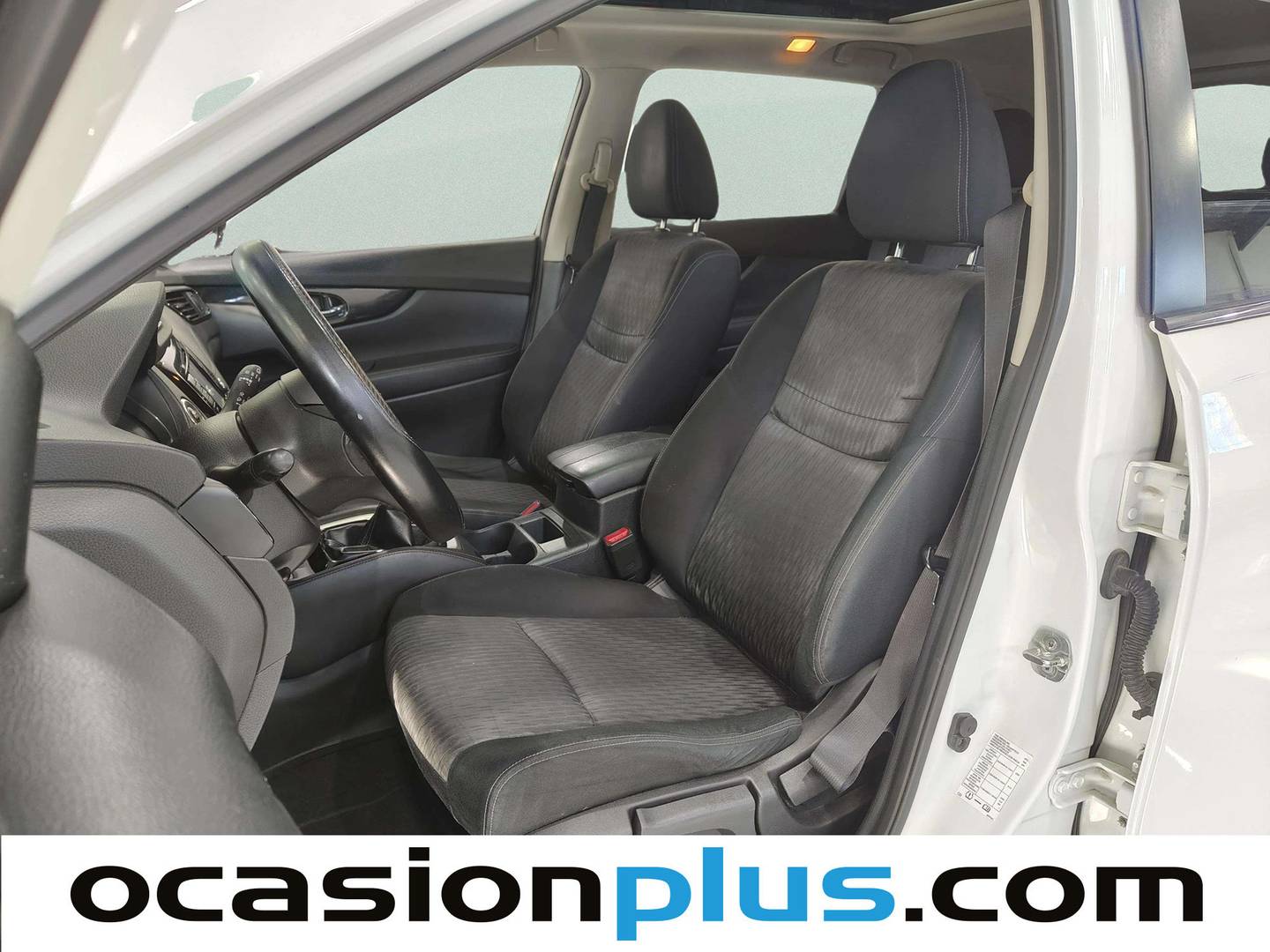Foto asientos delanteros Nissan X-TRAIL Nissan X-Trail dCi 150 N-Connecta 4x2 (150 CV)