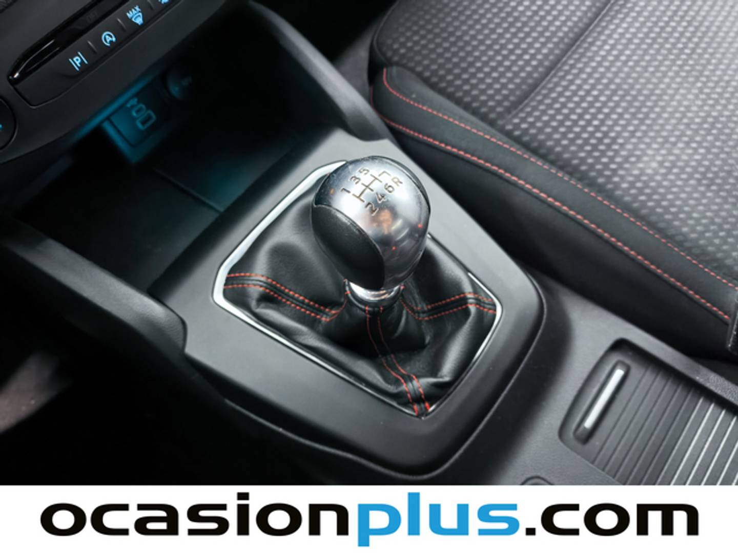 Foto Ford Focus Ford Focus 1.0 Ecoboost MHEV ST-Line (125 CV)