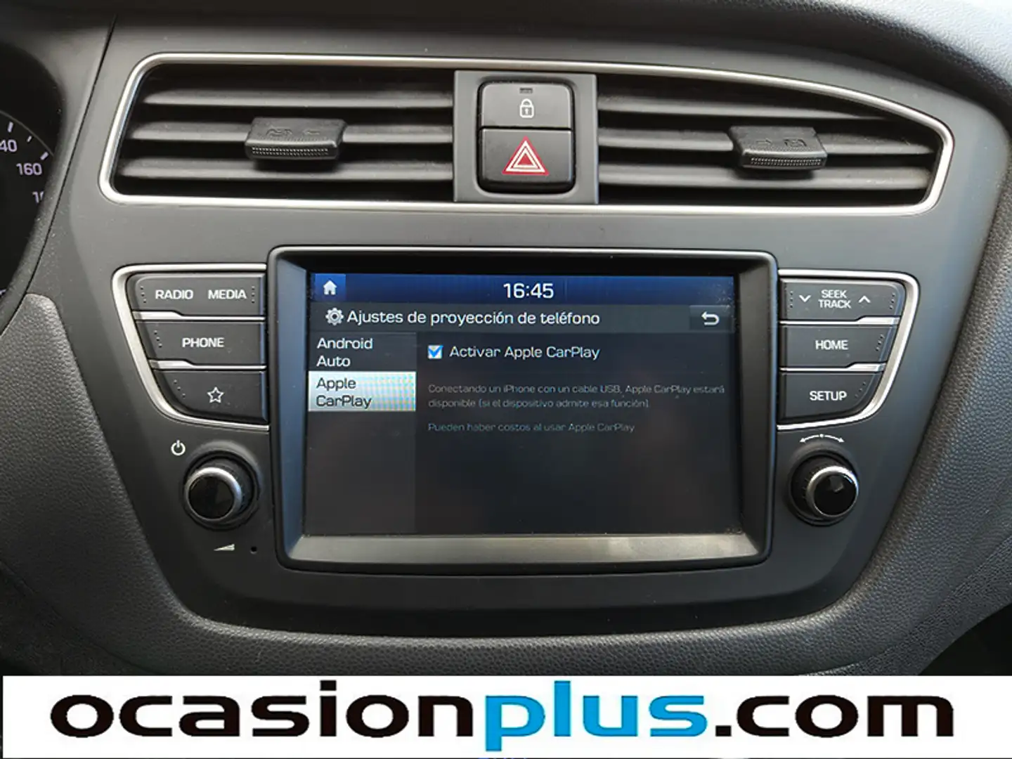 Foto Hyundai i20 Hyundai i20 1.0 TGDI Tecno LE DCT (100 CV)