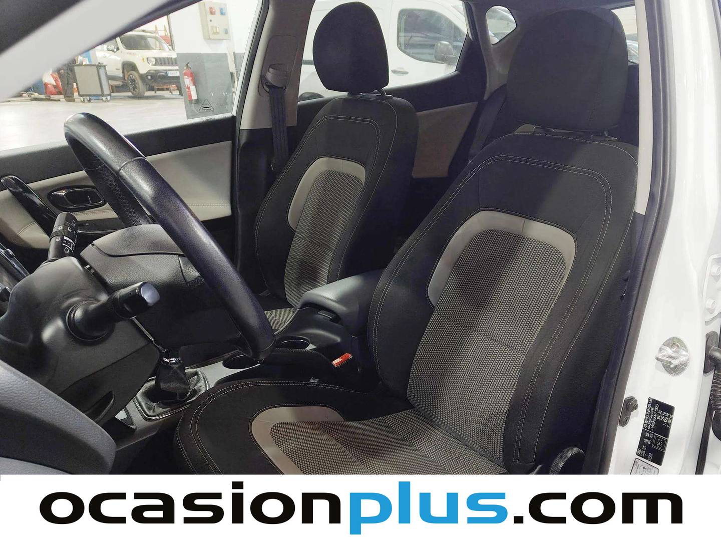 Foto asientos traseros KIA Ceed Kia Ceed 1.6 CRDi VGT Eco-Dynamics x-Tech (128 CV)