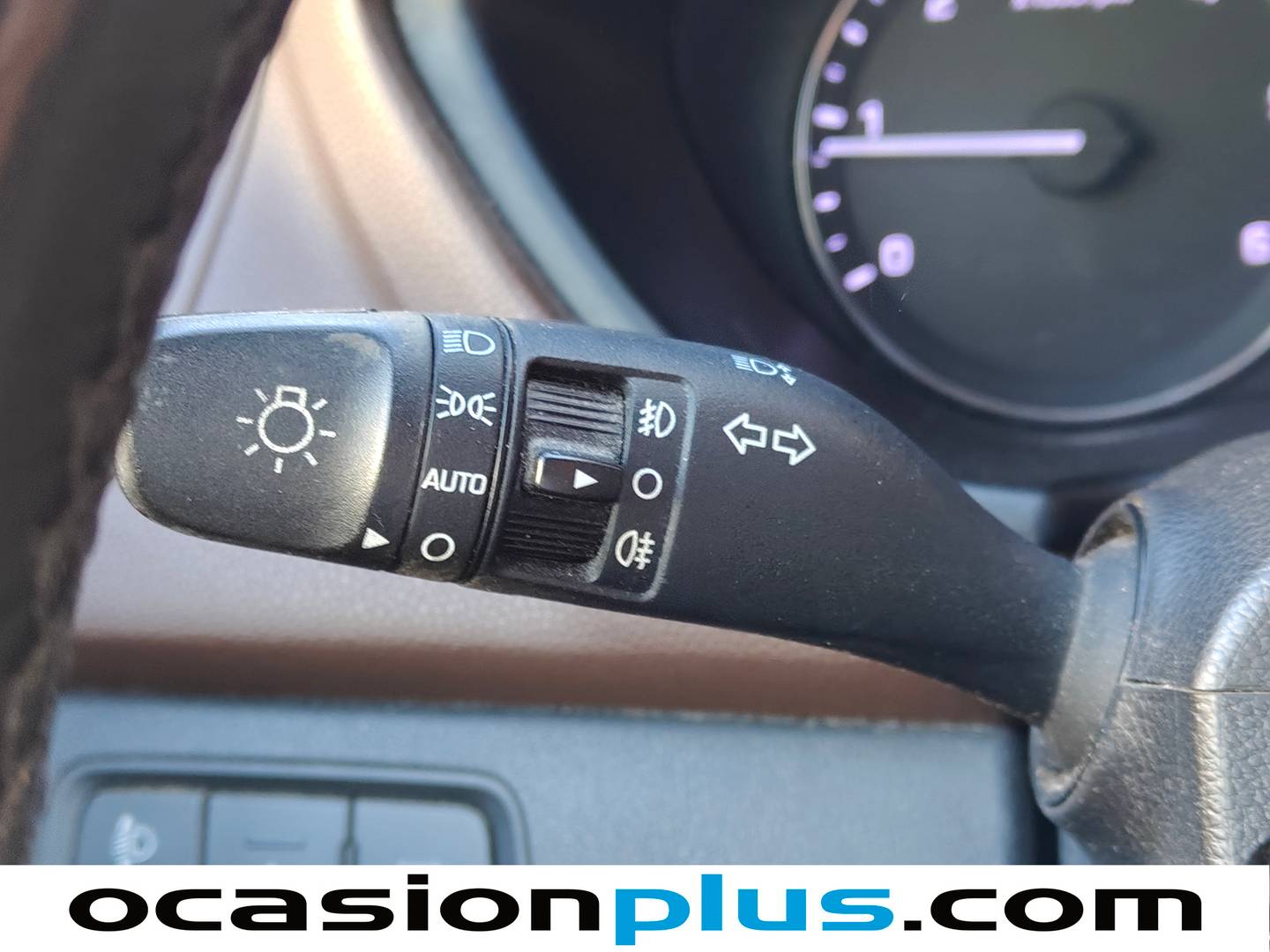 Equipamiento del Hyundai i20 Hyundai i20 1.4 CRDI Tecno (90 CV)