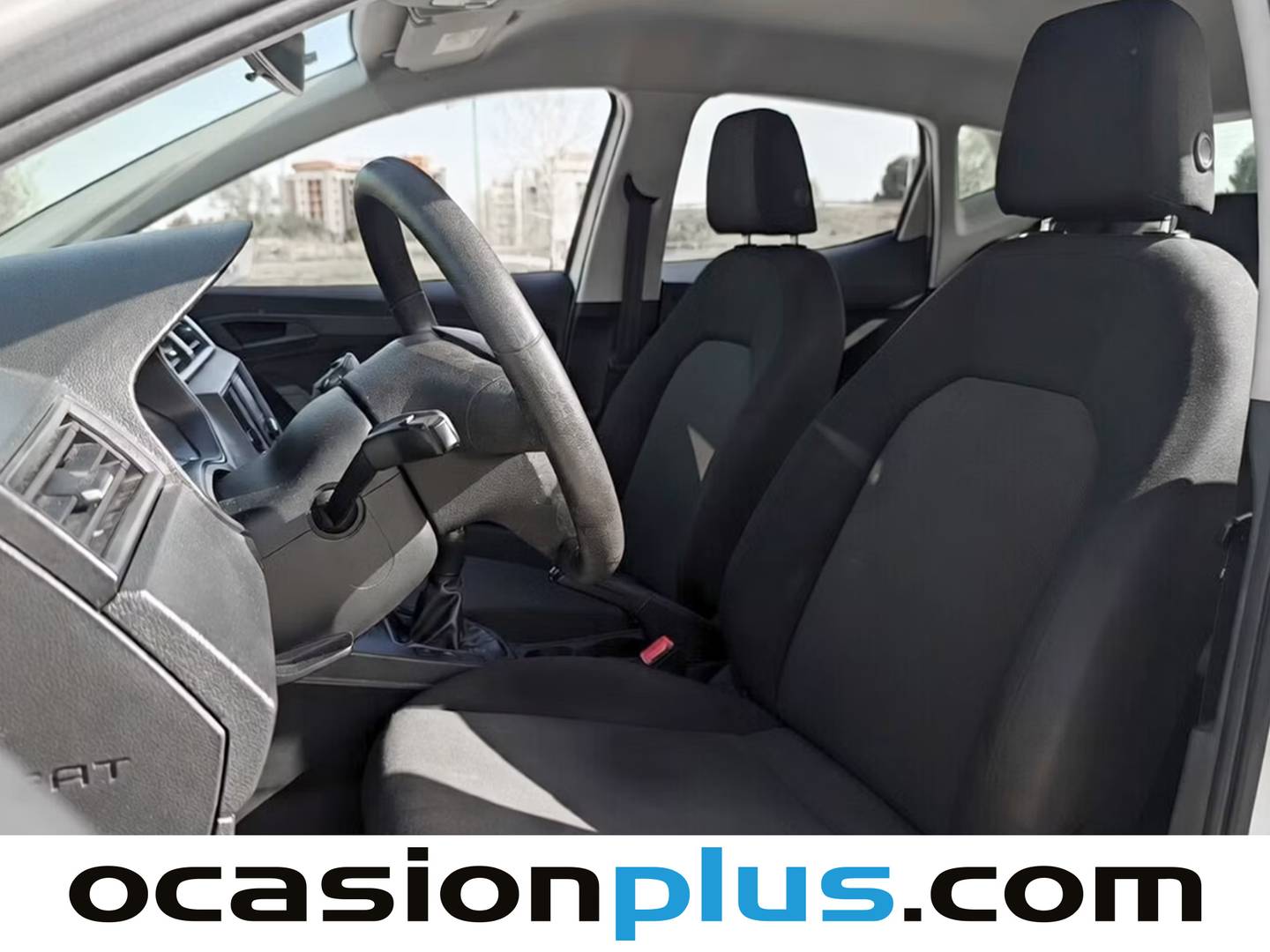 Foto asientos delanteros Seat Ibiza Seat Ibiza 1.2 TSI Reference (90 CV)