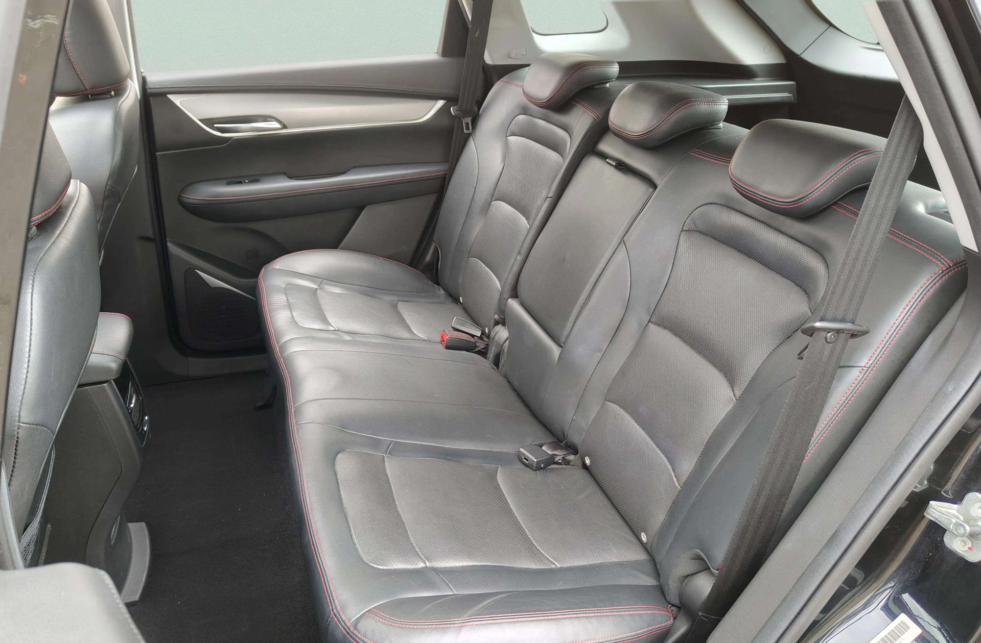 SWM G01 1.5T Luxury - foto 16