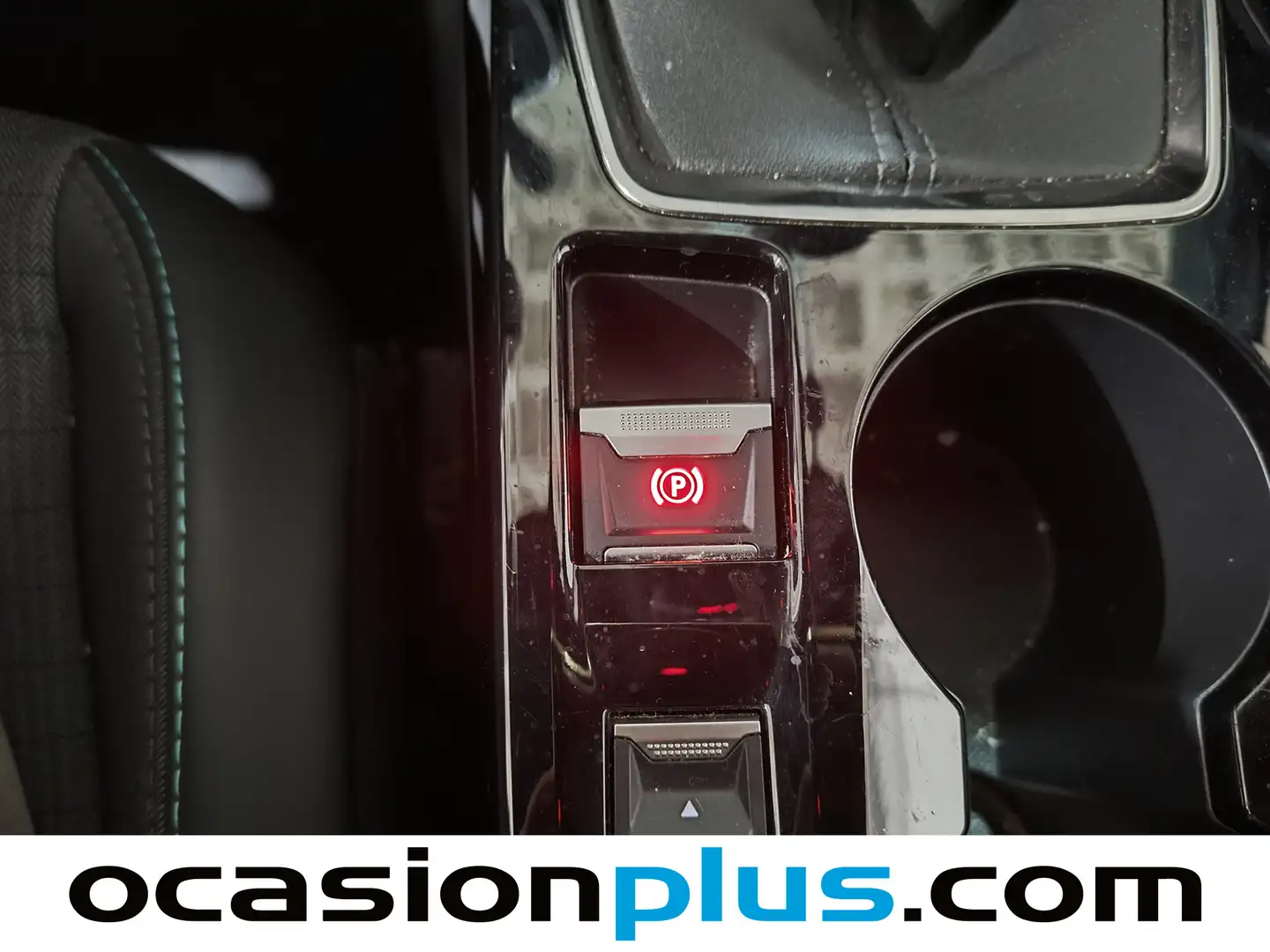 Foto Peugeot 2008 Peugeot 2008 2008 PureTech 100 S&S Allure (100 CV)