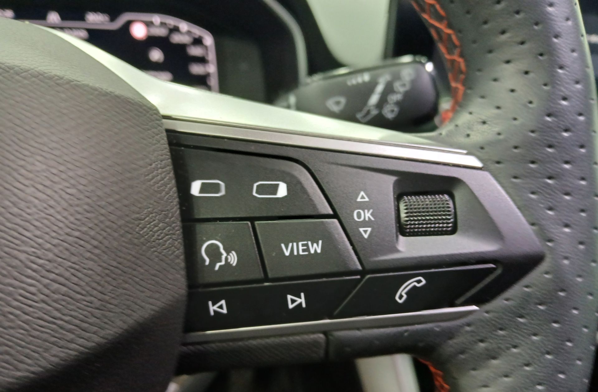 SEAT León ST 1.5 TSI FR - foto 27