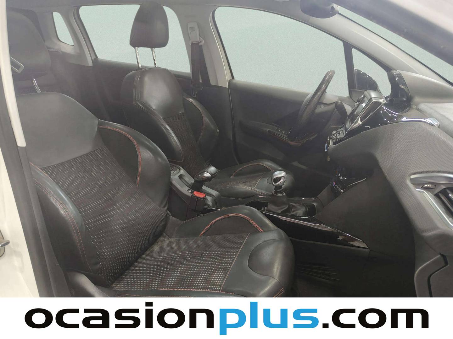 Peugeot 2008 Peugeot 2008 PureTech 130 S&S GT Line (130 CV) manual