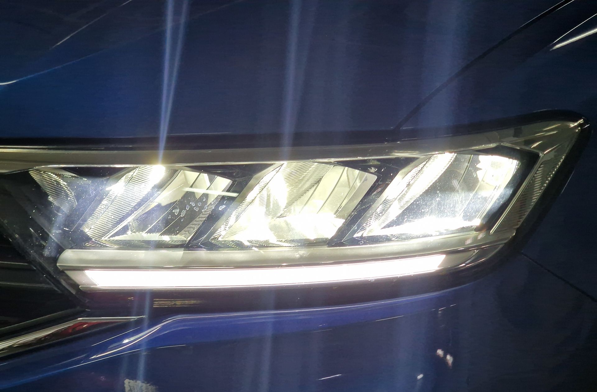 Volkswagen T-Roc Life 1.0 TSI - foto 15