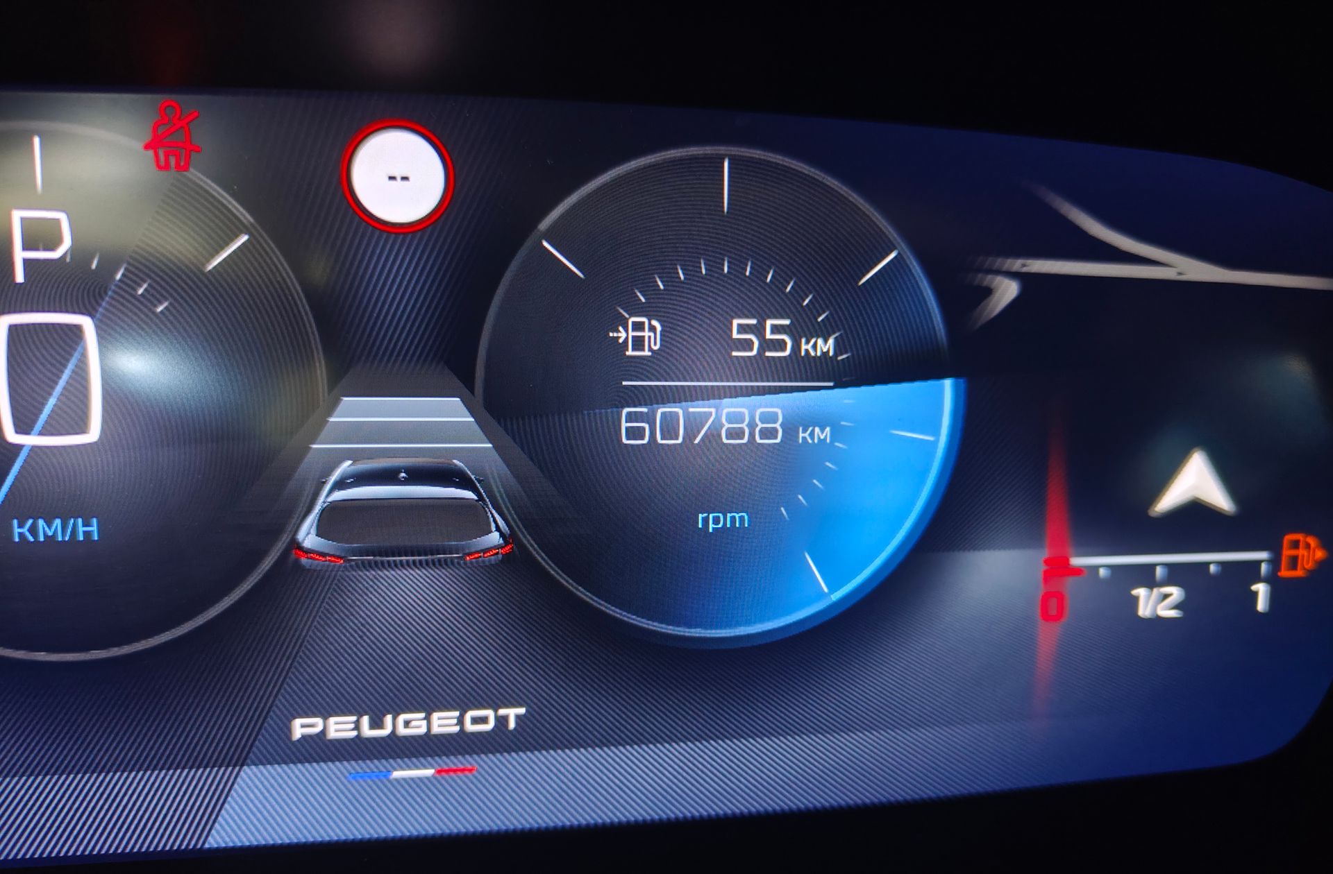 Peugeot 308 BlueHDi 130 Allure EAT8 - foto 9