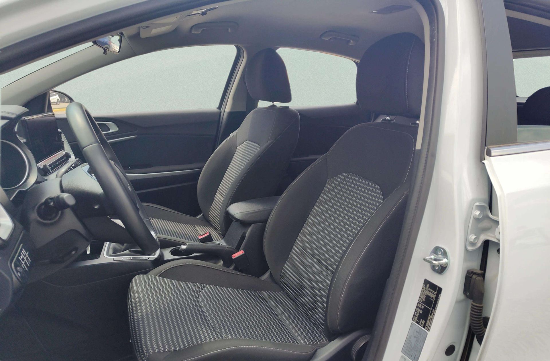 Kia XCeed 1.0 T-GDi Drive - foto 11