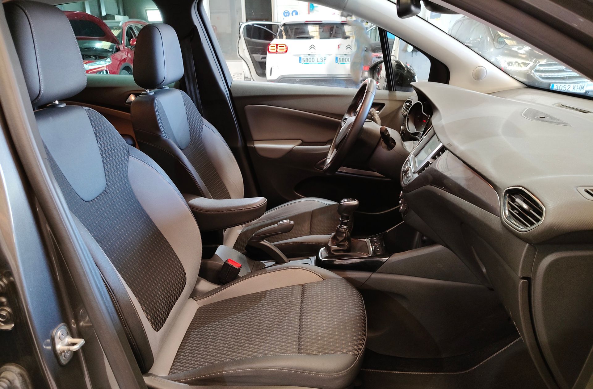 Opel Crossland 1.2 Innovation - foto 18