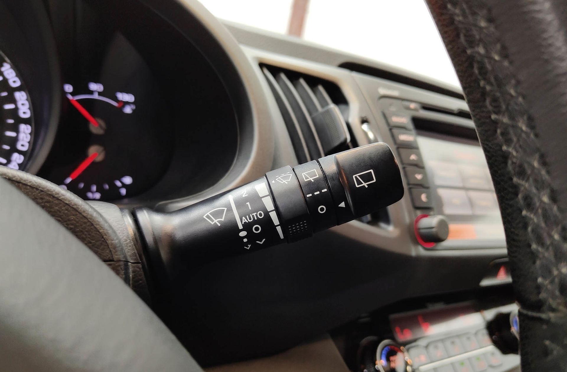 Kia Sportage 1.7 CRDi VGT Drive 4x2 - foto 27