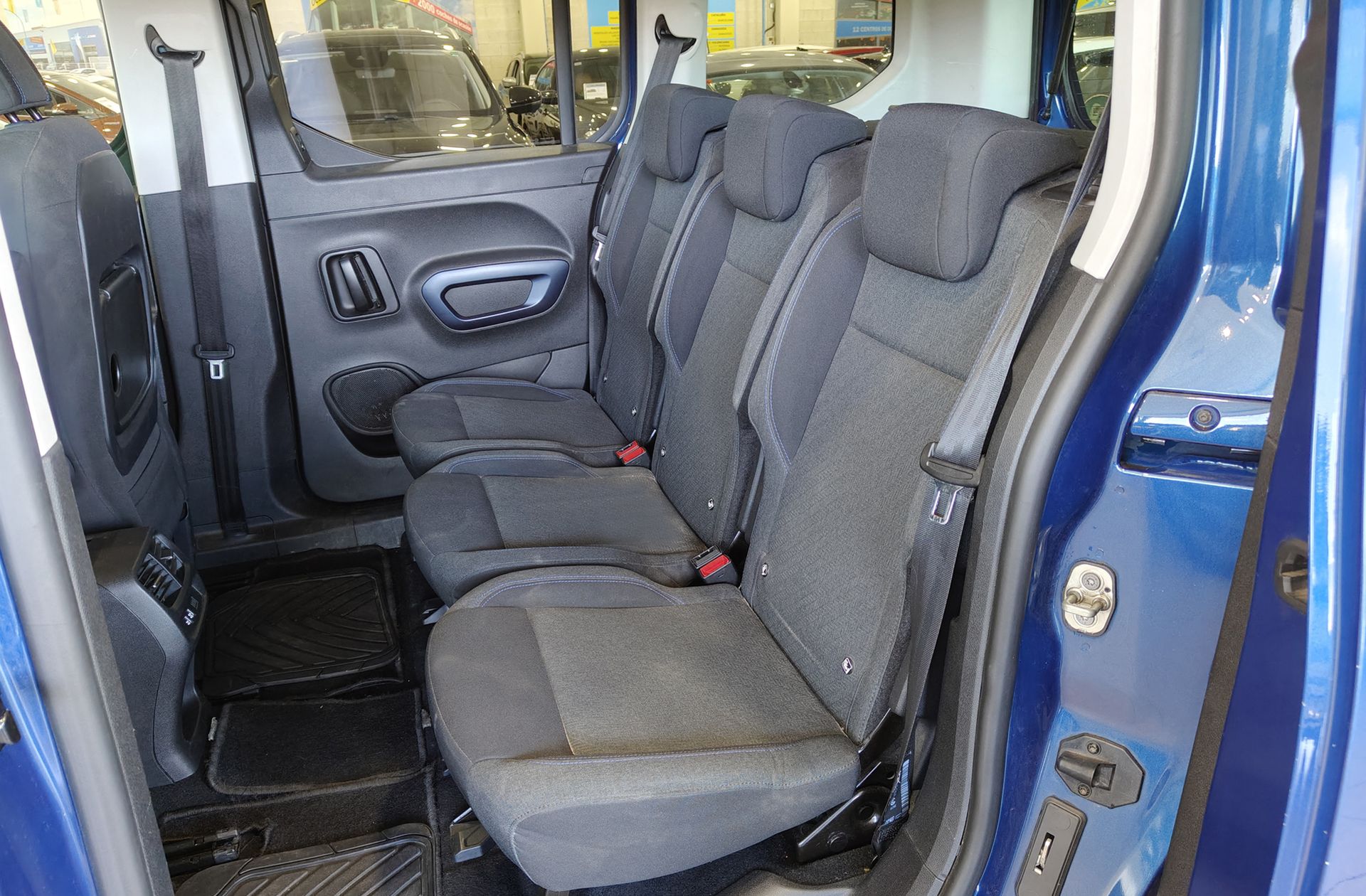 Peugeot Rifter BlueHDi 130 Allure Standard - foto 14