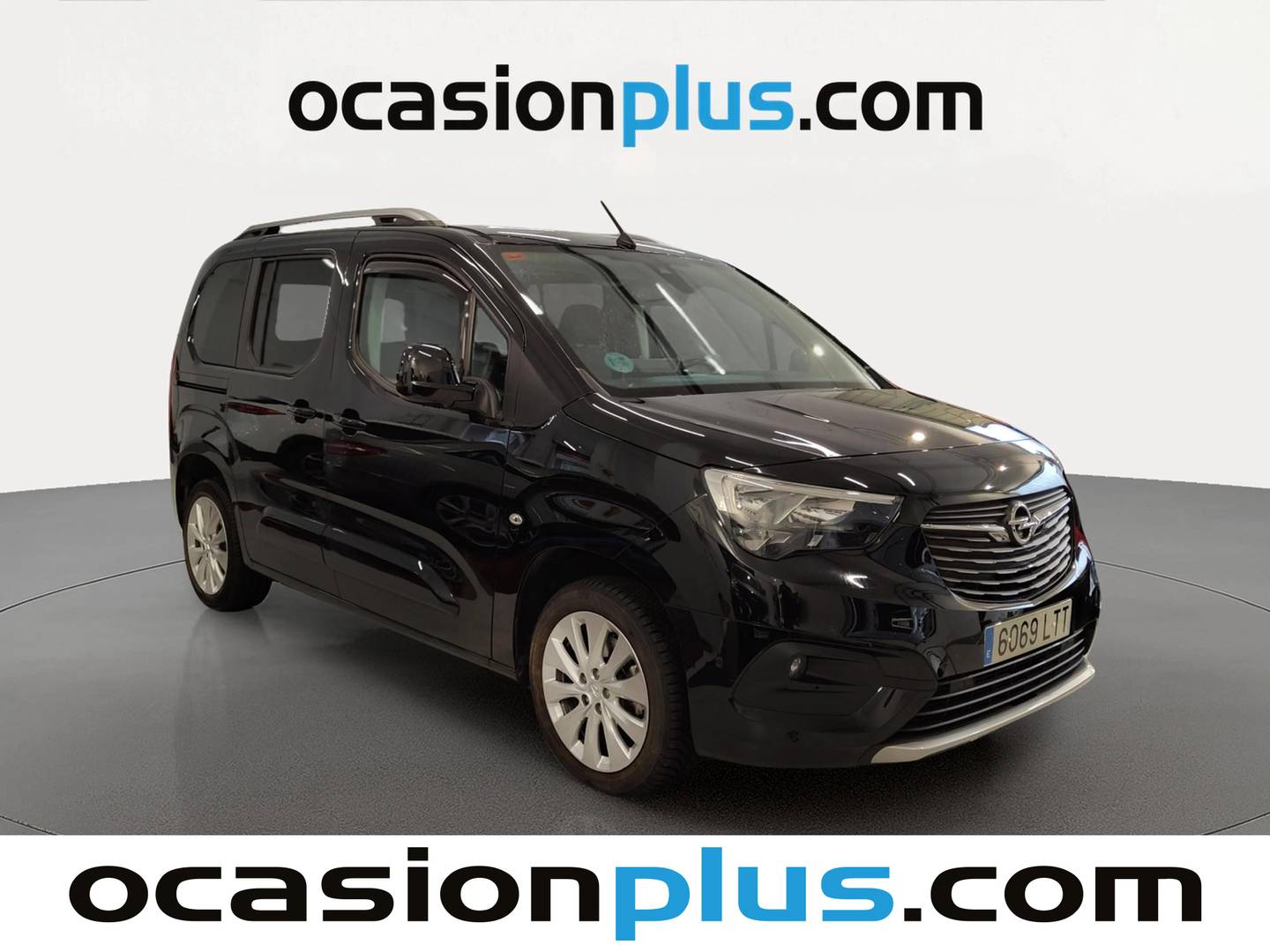 Foto delantera Opel Combo Life Opel Combo Life 1.2 T Elegance Plus L Auto (130 CV) derecha