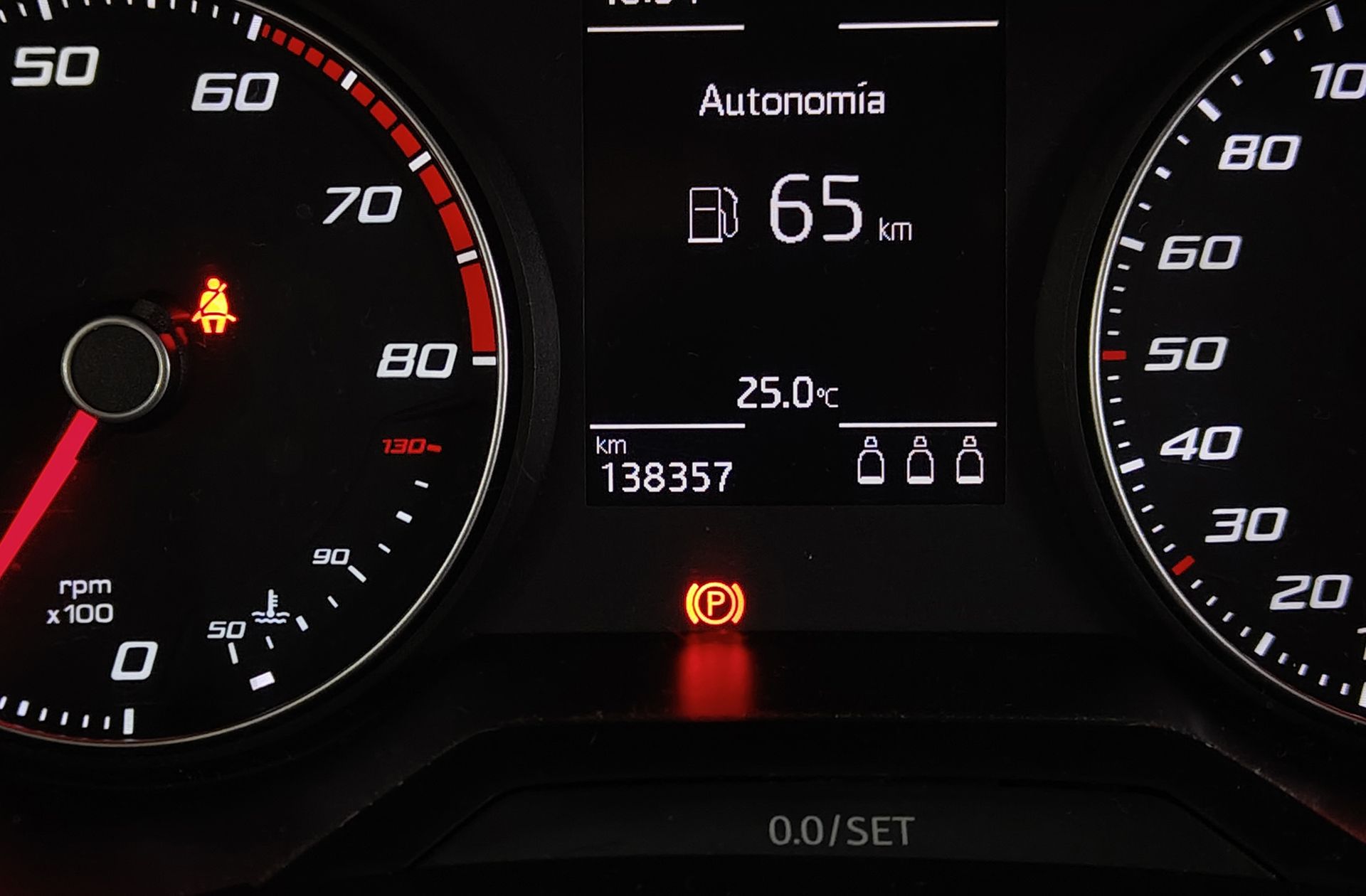 SEAT Arona 1.0 TSI Ecomotive Style - foto 8