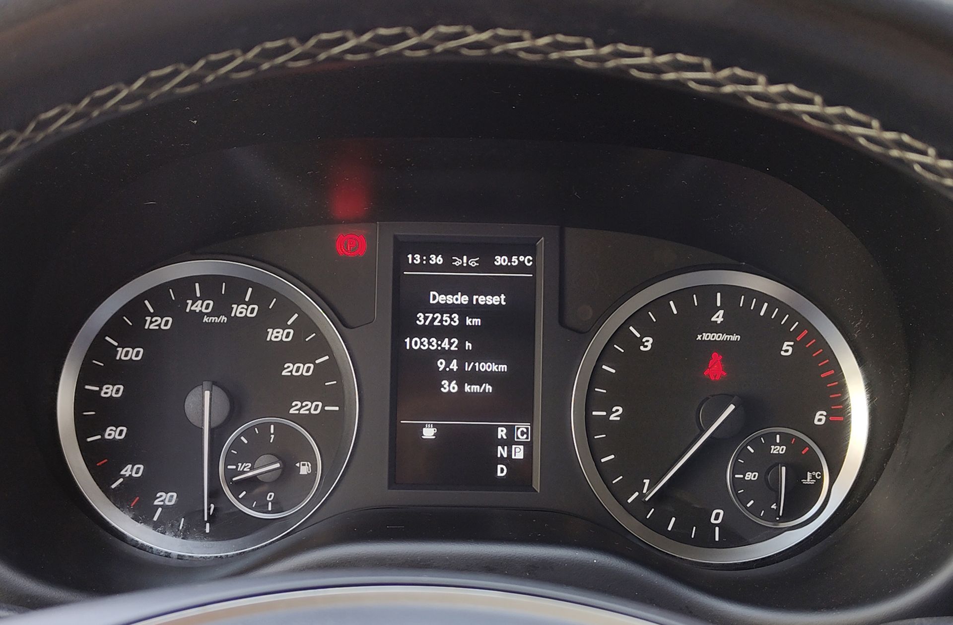 Mercedes-Benz Vito Combi 114 CDI Tourer Select Larga - foto 23