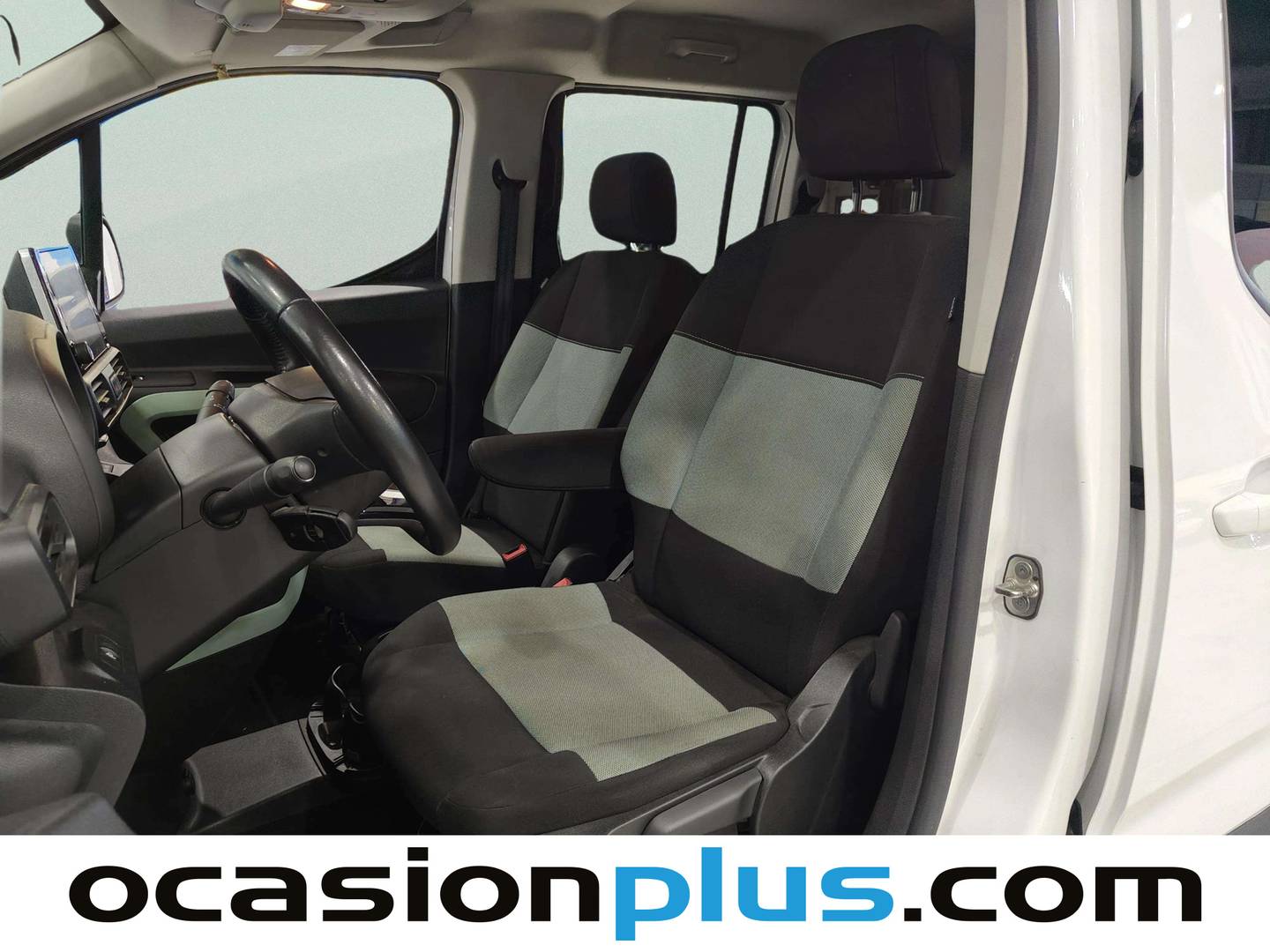 Foto asientos traseros Citroën Berlingo Citroën Berlingo Combi BlueHDi 100 S&S Talla M Feel Pack (102 CV)