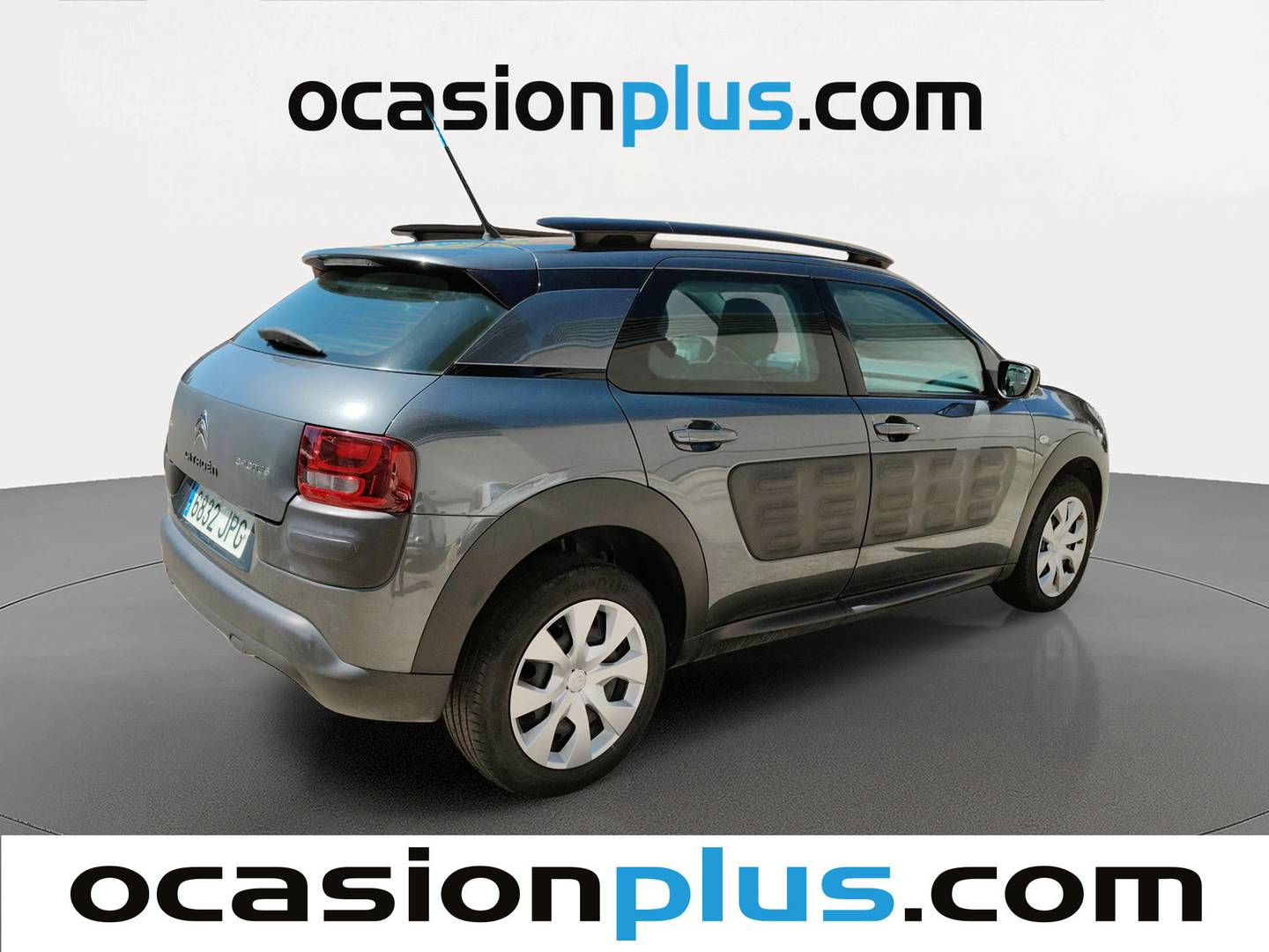 Foto trasera Citroën C4 Citroën C4 PureTech 110 Feel (110 CV) derecha