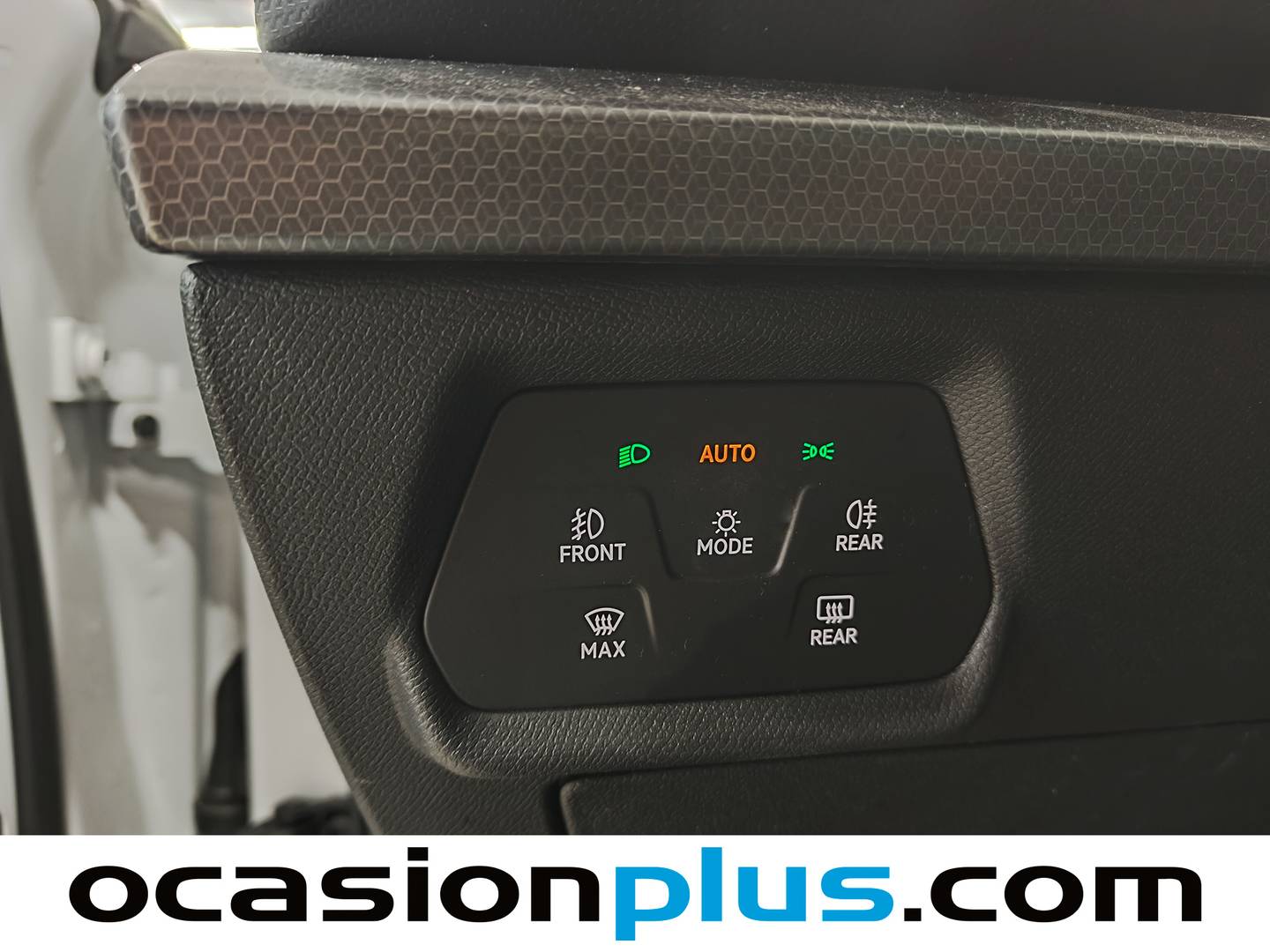 Seat León SEAT León 1.0 TSI S&S Style Go (110 CV) de segunda mano