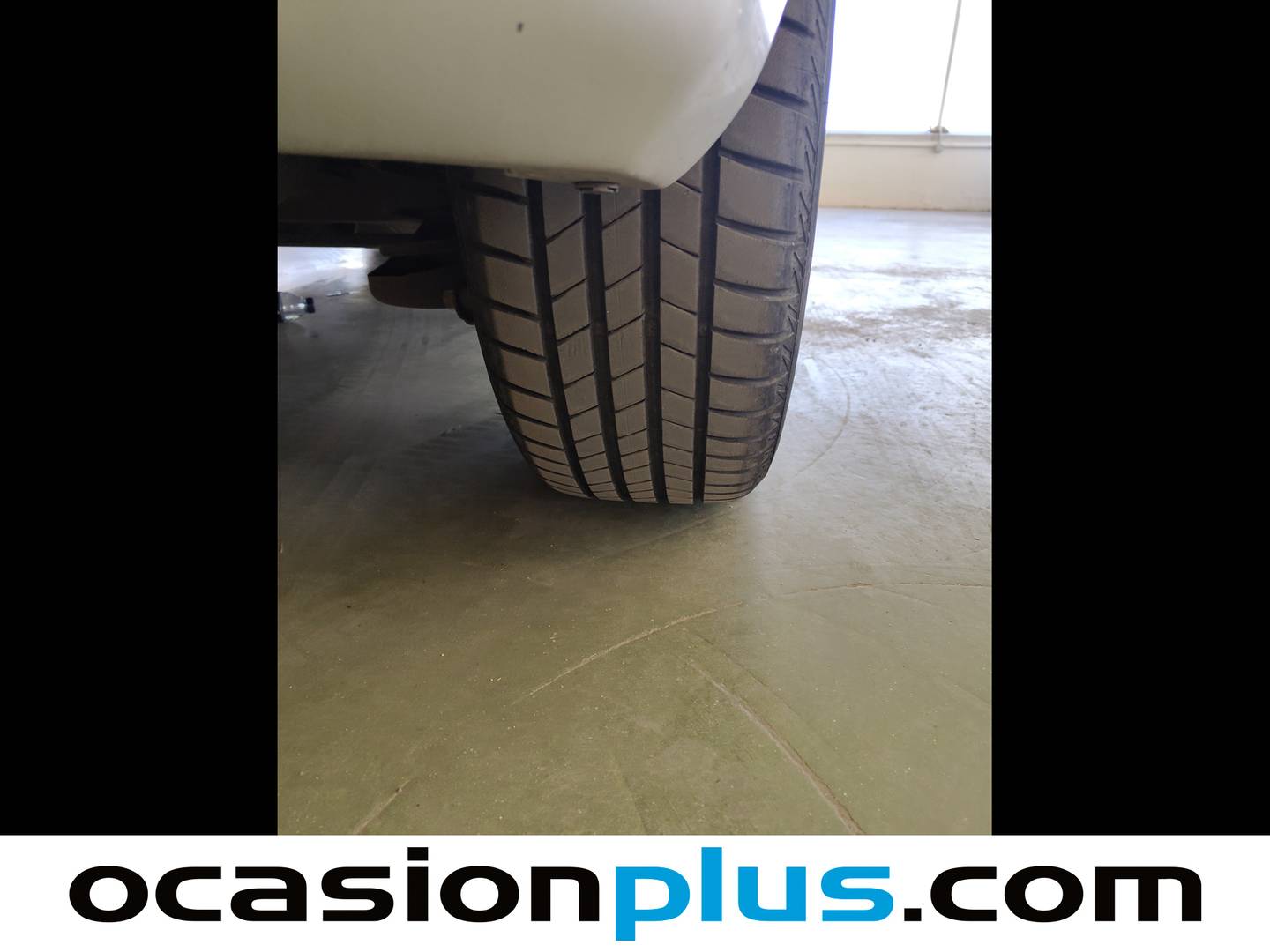 Foto Toyota Auris Toyota Auris 1.4 VVT-i  (97 CV)