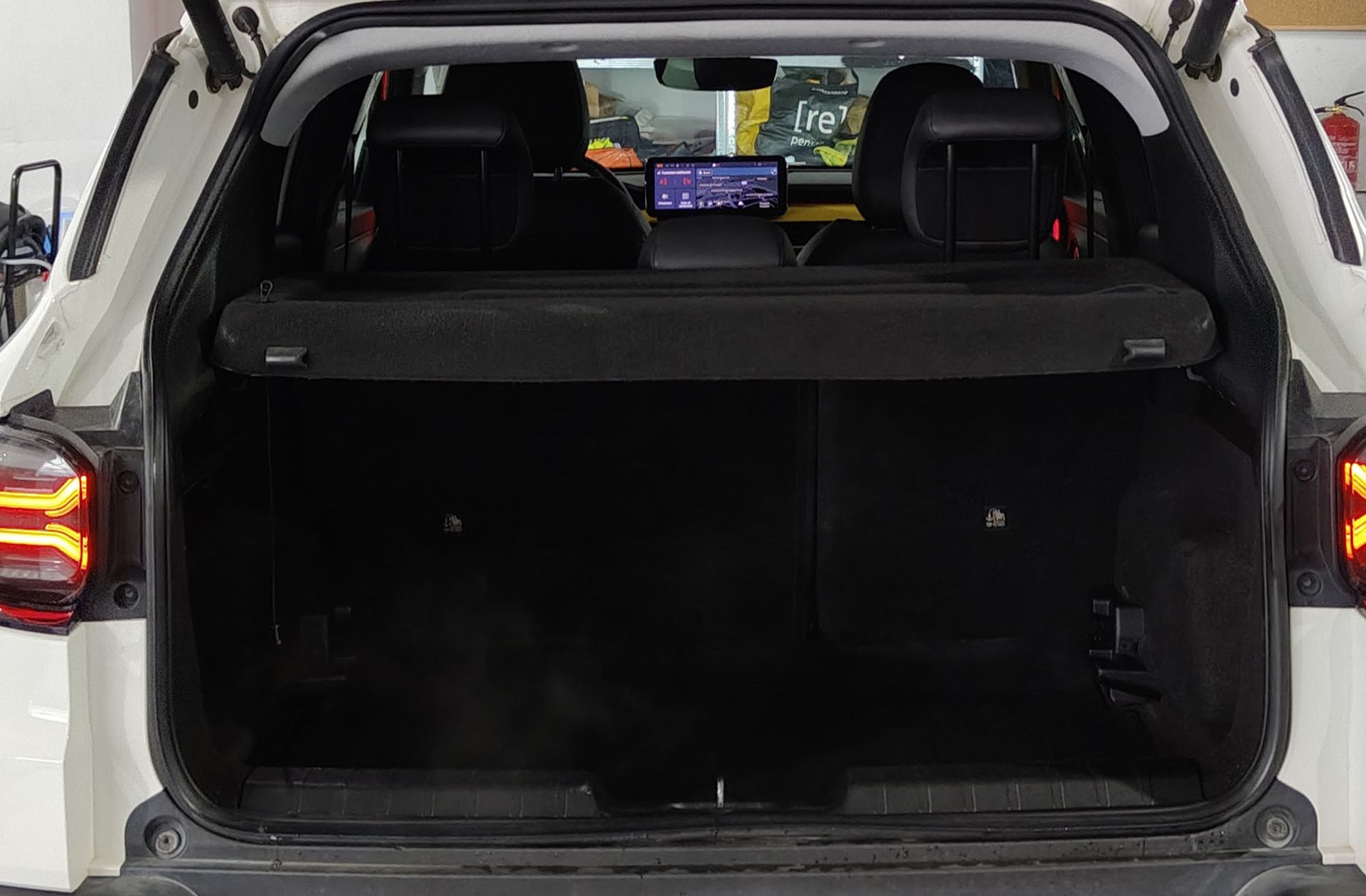 Jeep Avenger 1.2 G Summit - foto 24