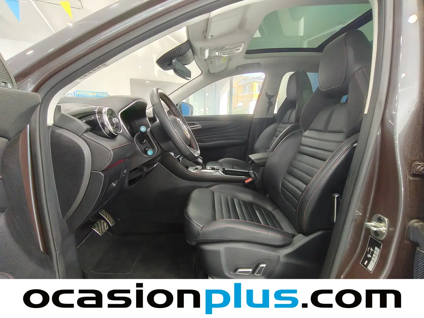 Foto MG HS MG eHS 1.5 T-GDI PHEV Luxury (258 CV)