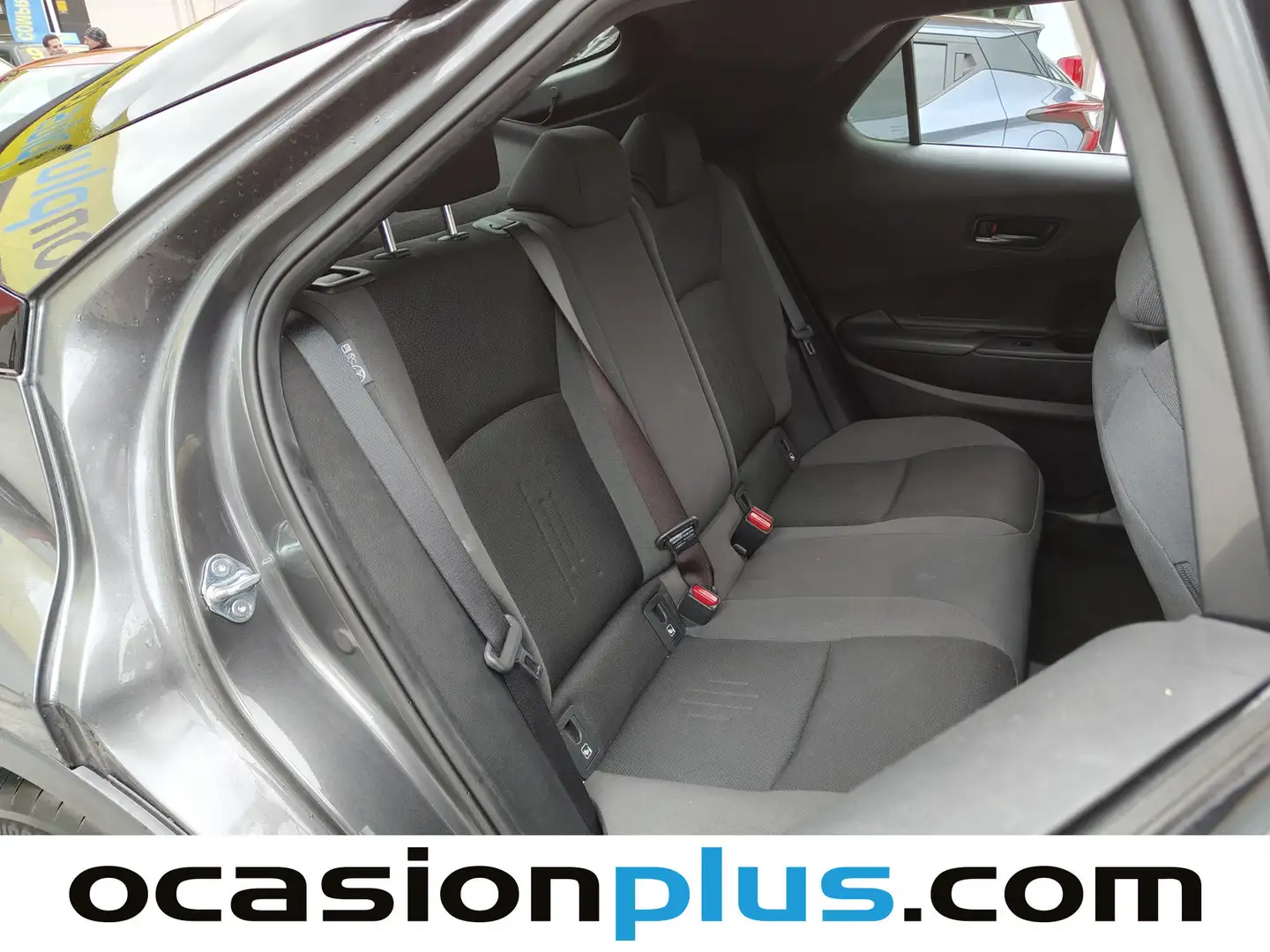 Foto Toyota C-HR Toyota C-HR 220PH Advance (223 CV)