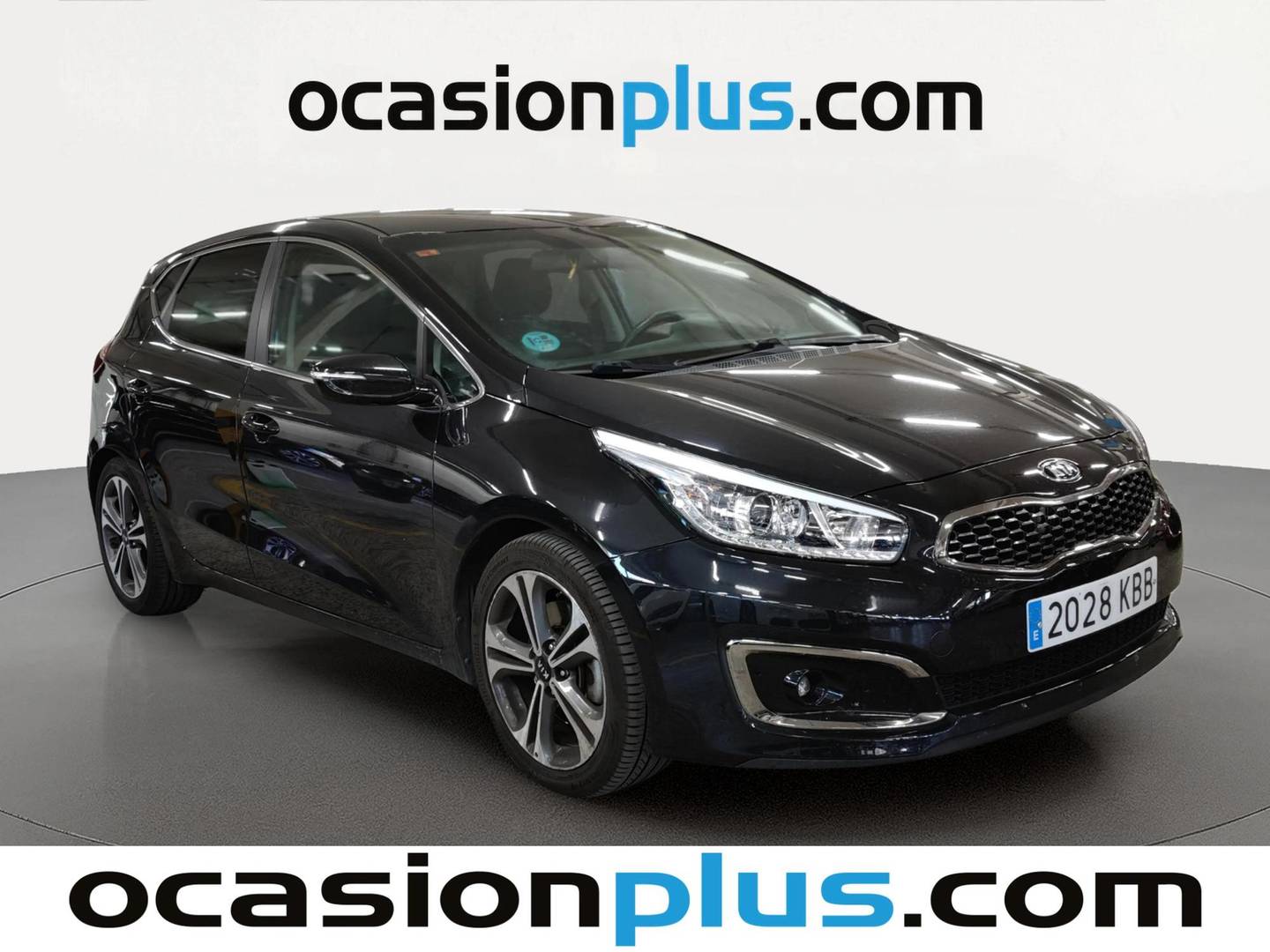Foto delantera KIA Ceed KIA Ceed 1.6 CRDi VGT x-Tech17 (136 CV) derecha