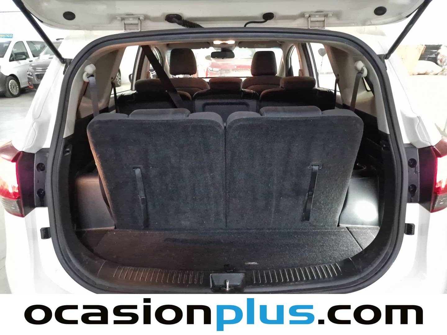 Foto KIA Carens KIA Carens 1.7 CRDi VGT Concept Eco-Dynamics (115 CV) 7 Plazas siete plazas